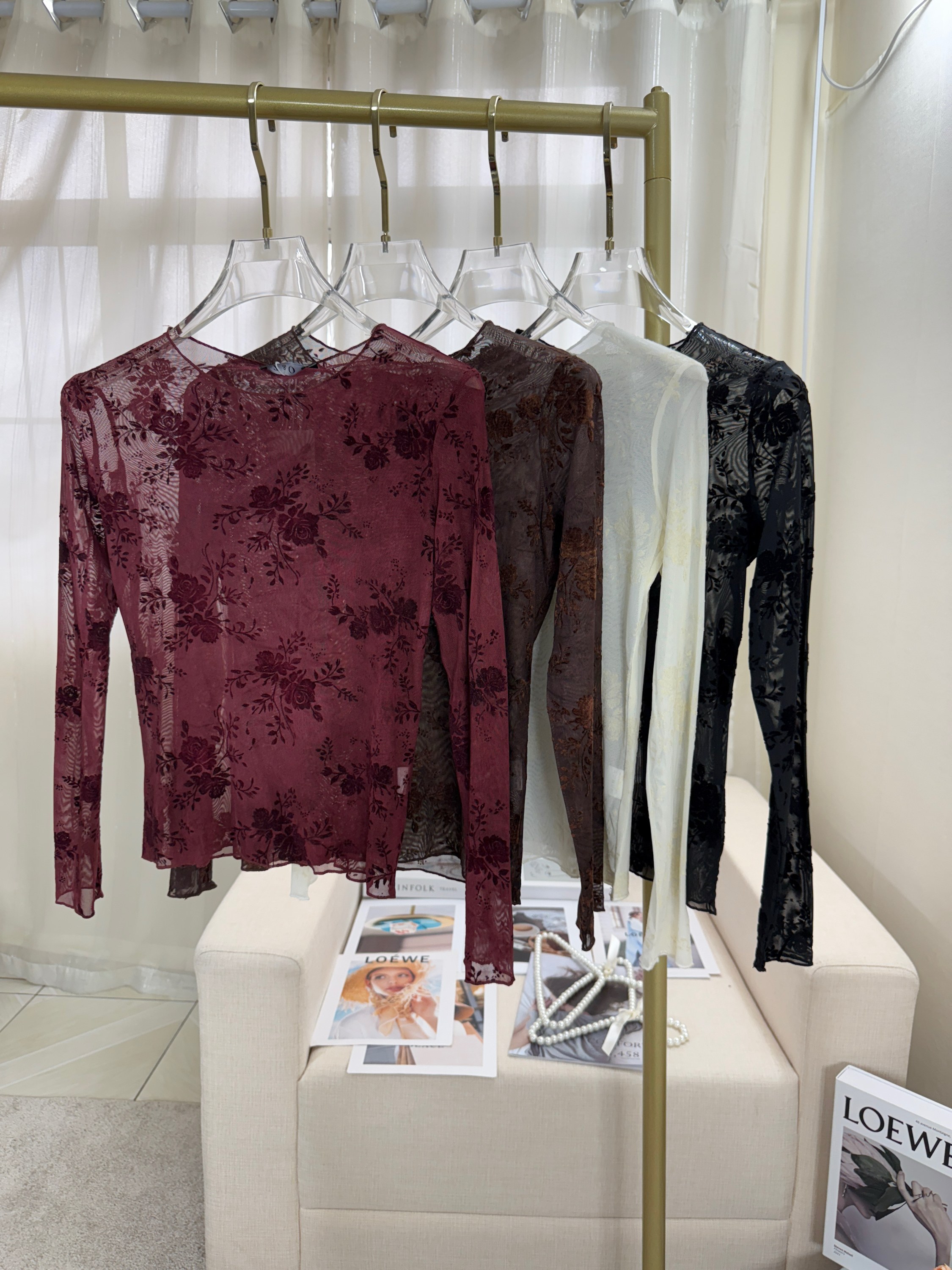 Fancy modas blusa detalhe flor