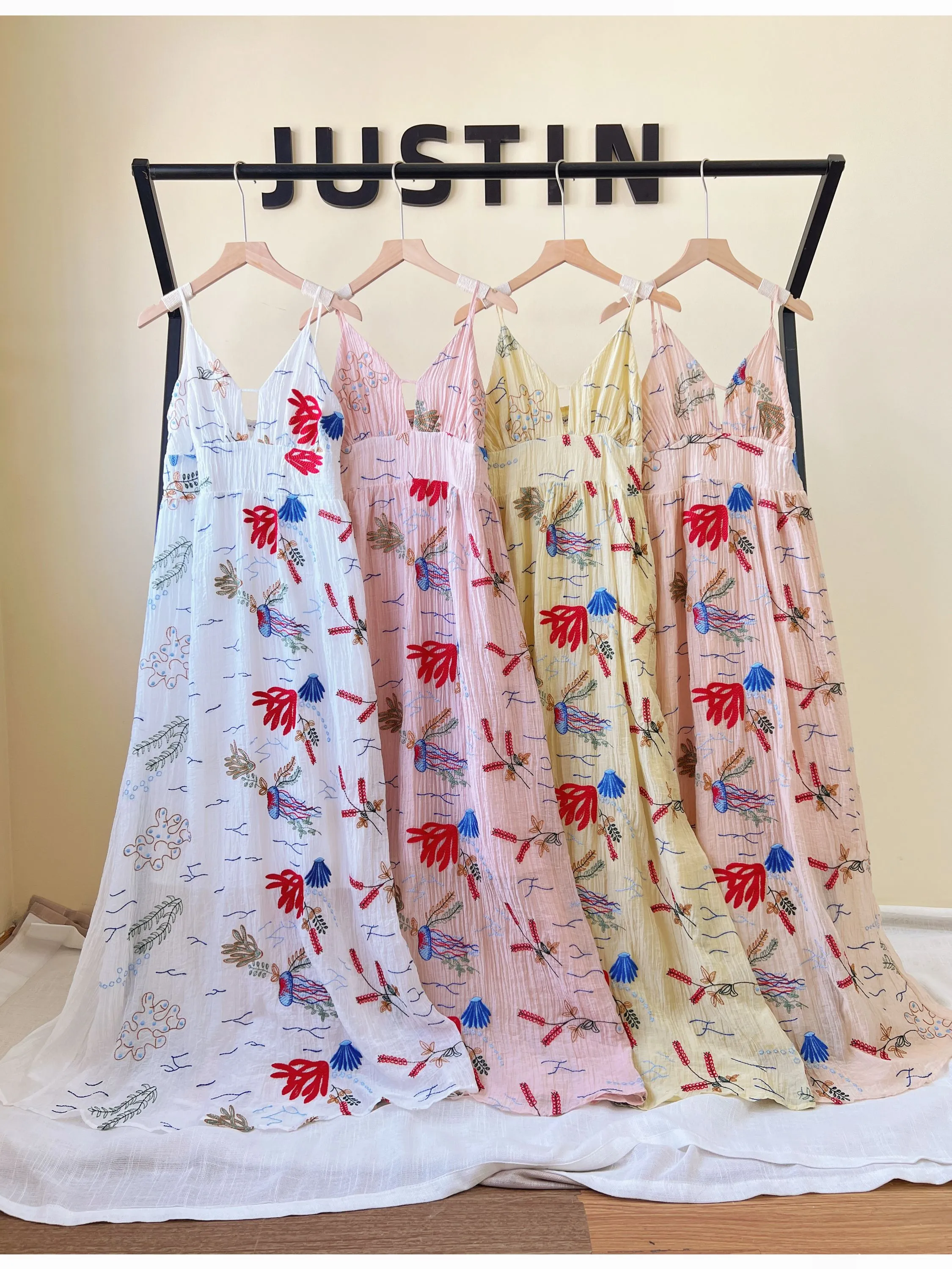 Vestido com forro #72021 Justin moda