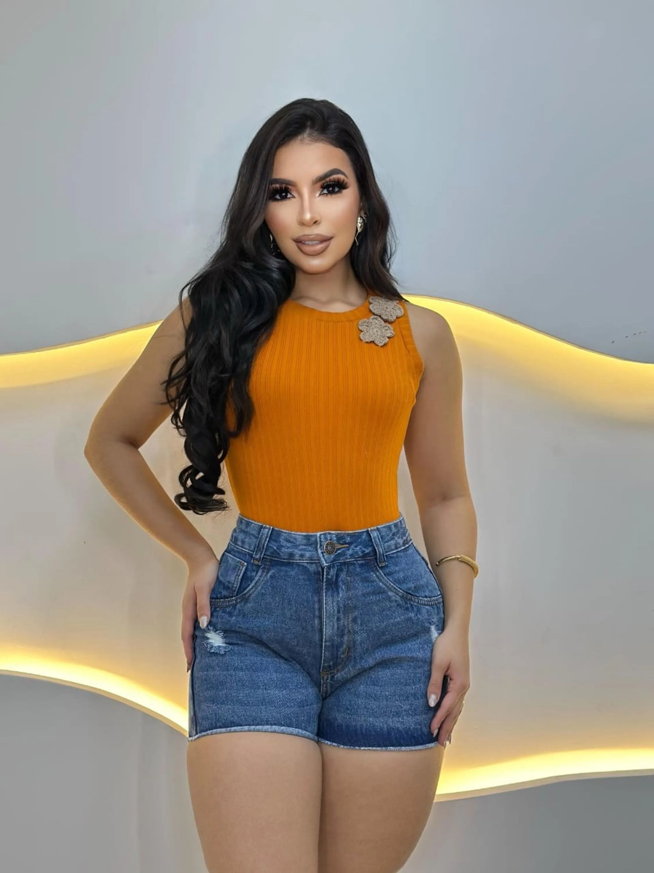 Short jeans feminina