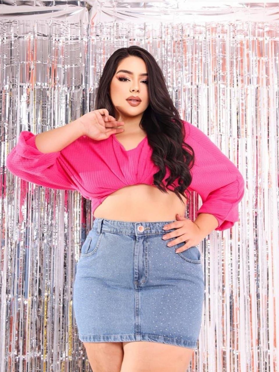 Saia jeans plus size com pedra feminina