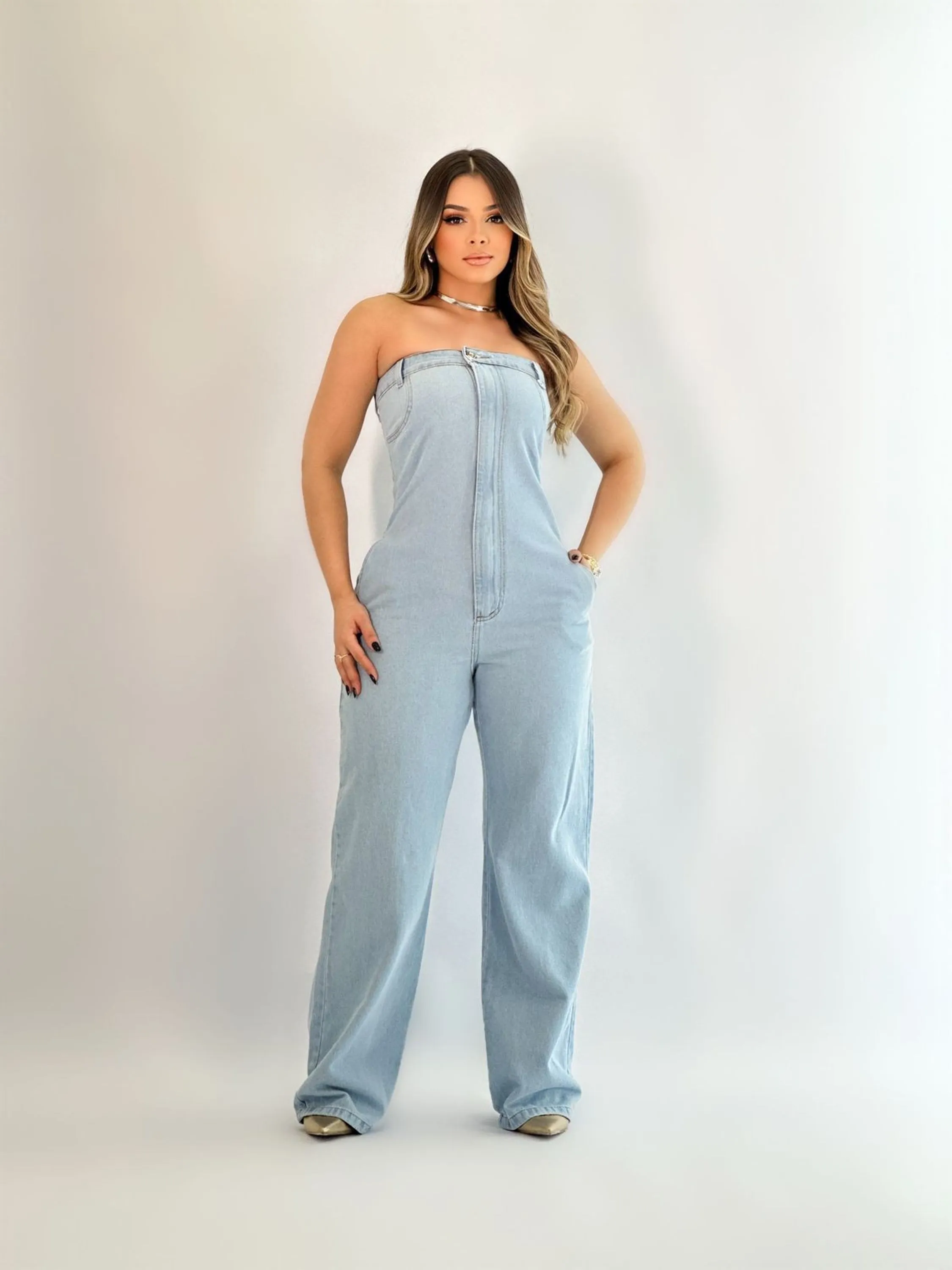 Macacão jeans feminina