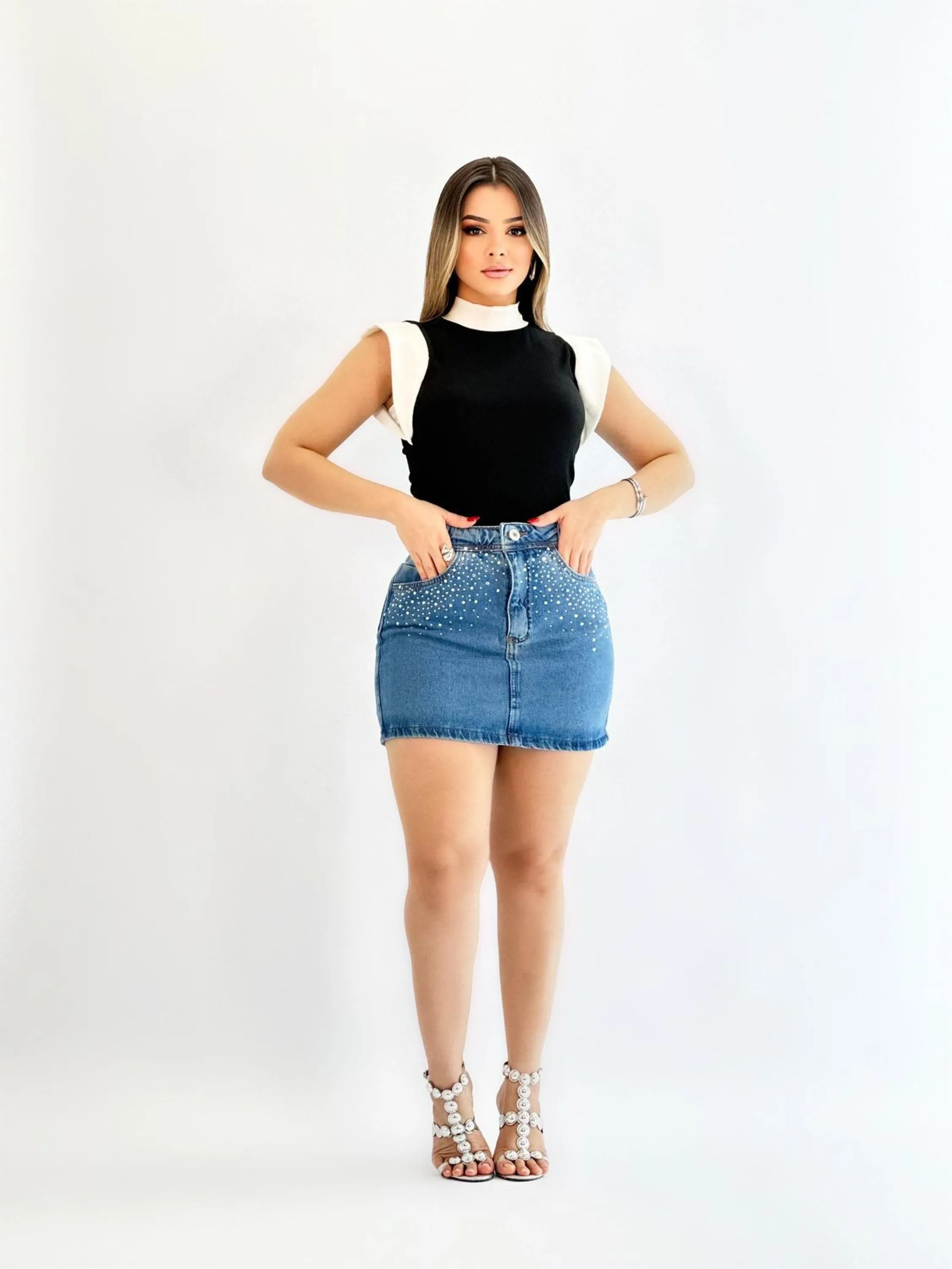 Saia jeans com pedra feminina