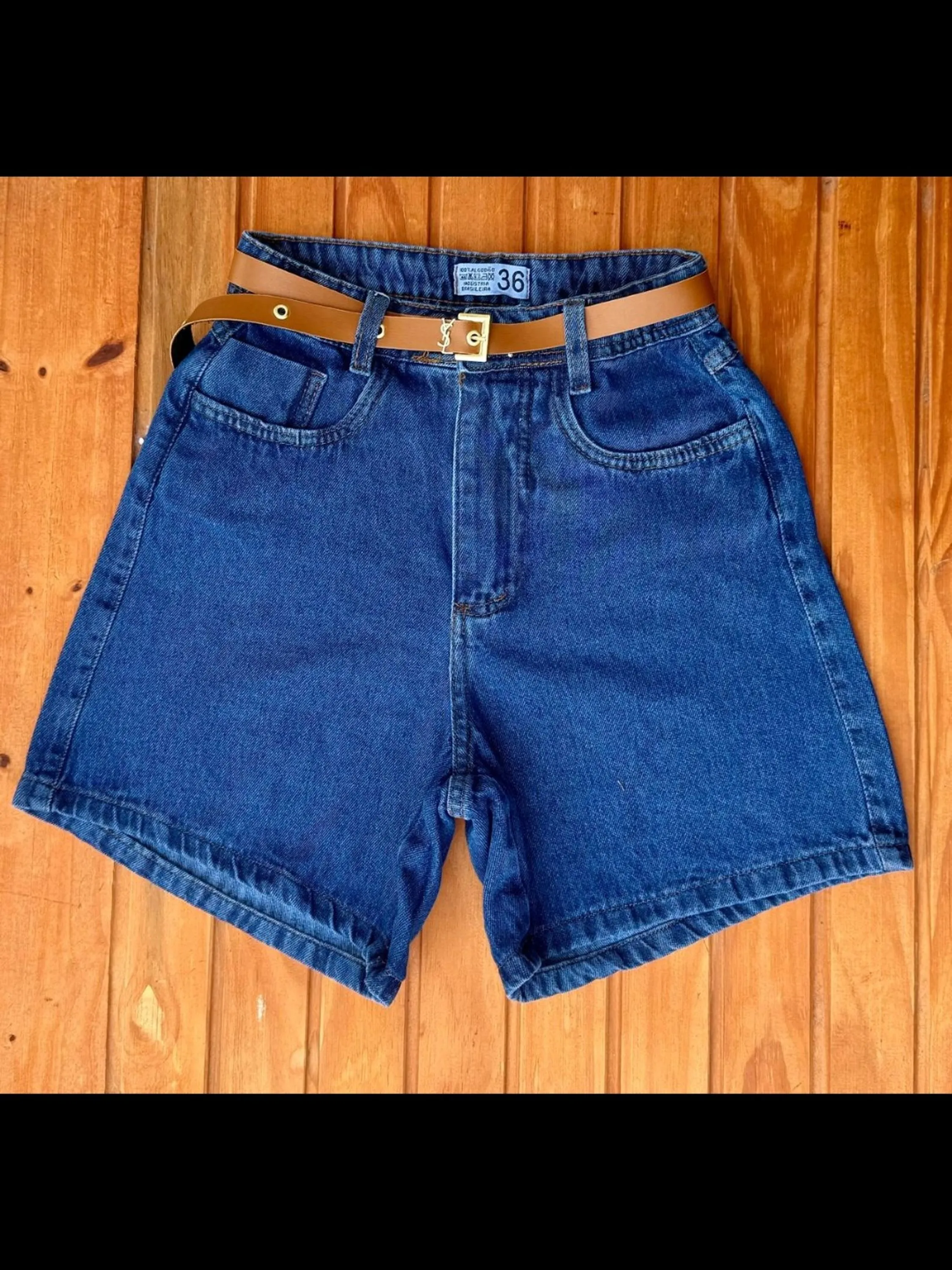 Short jeans com cinto feminina