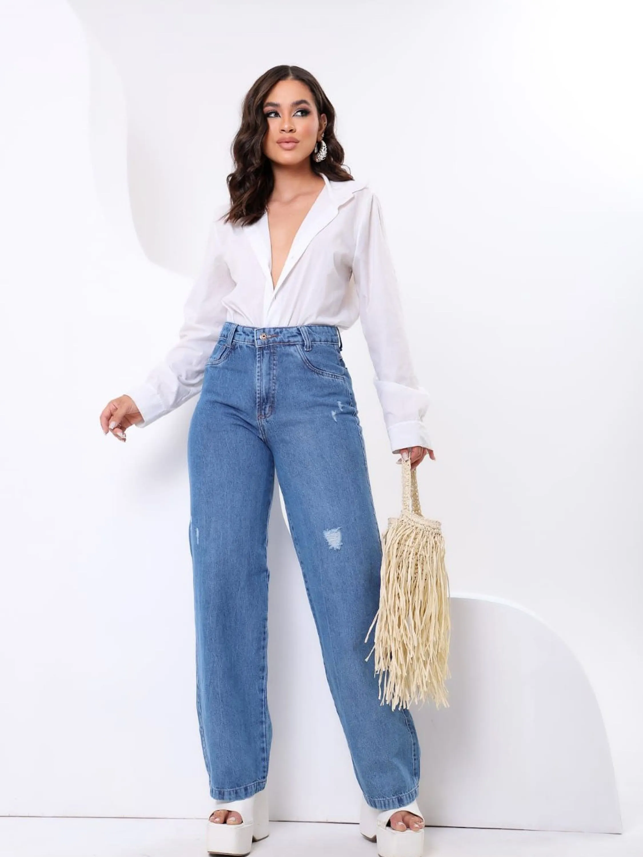 Calças jeans wide leg feminina