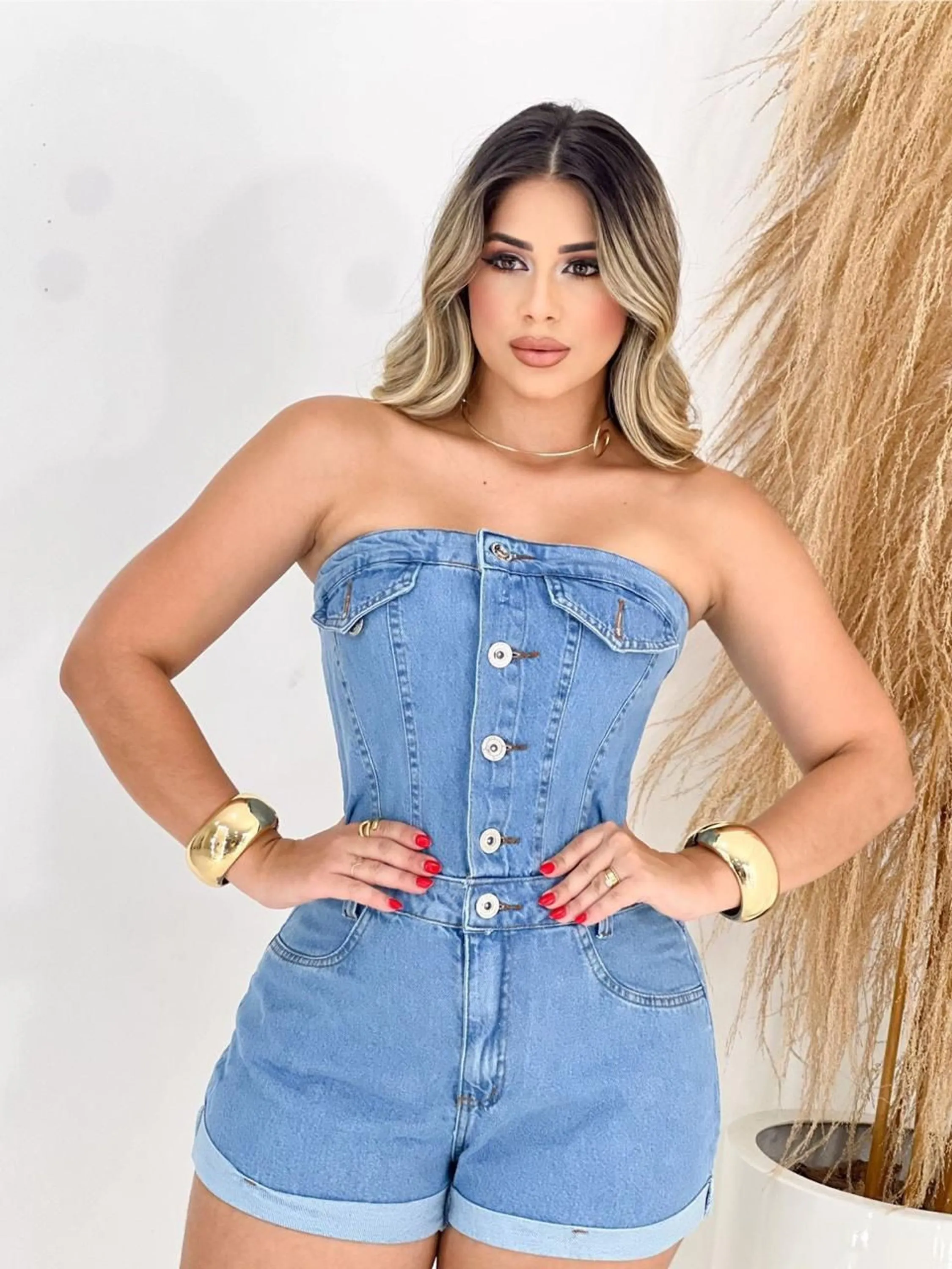 Macaqui jeans botão feminina