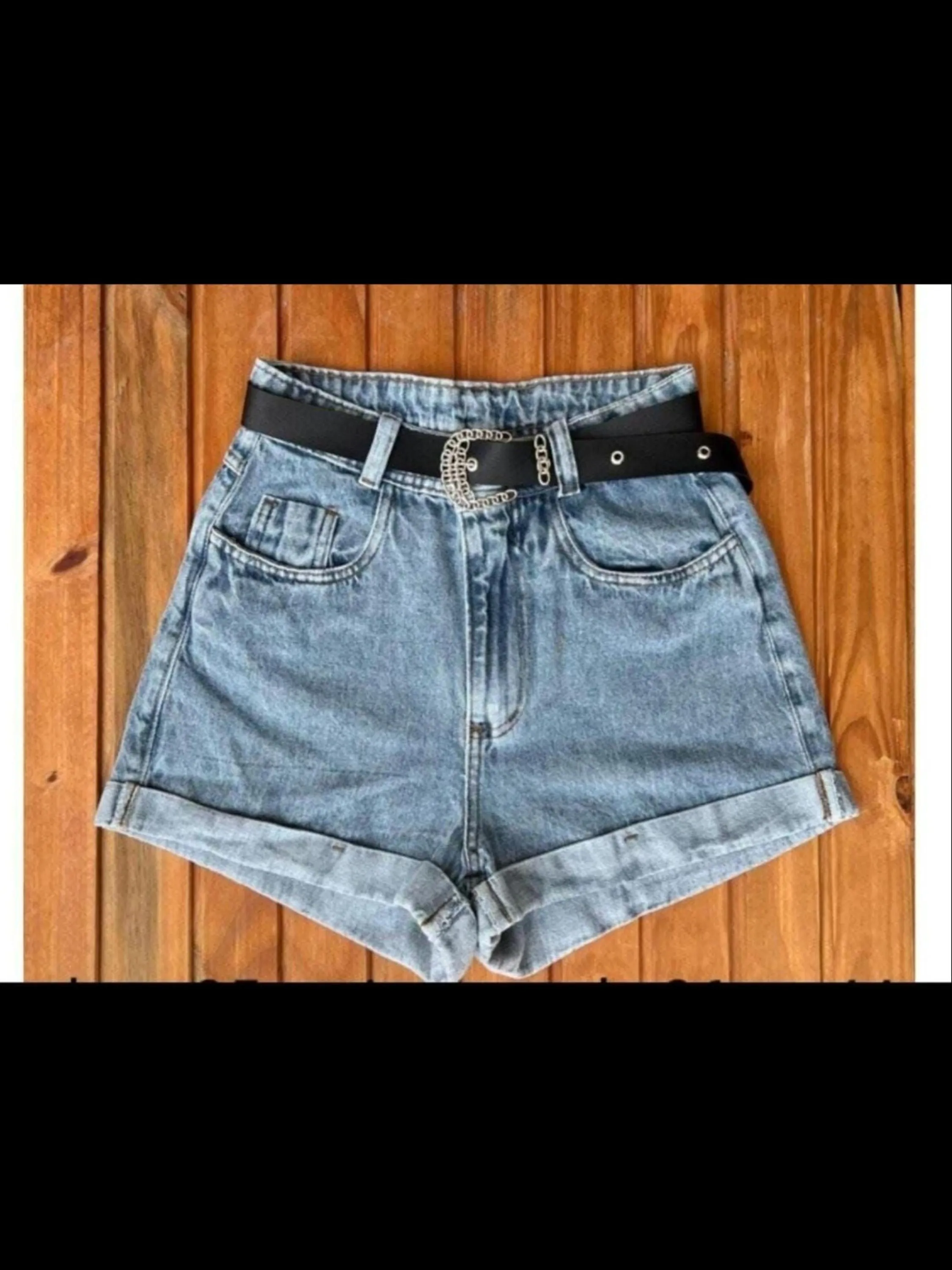 Shorts jeans com cinto feminina