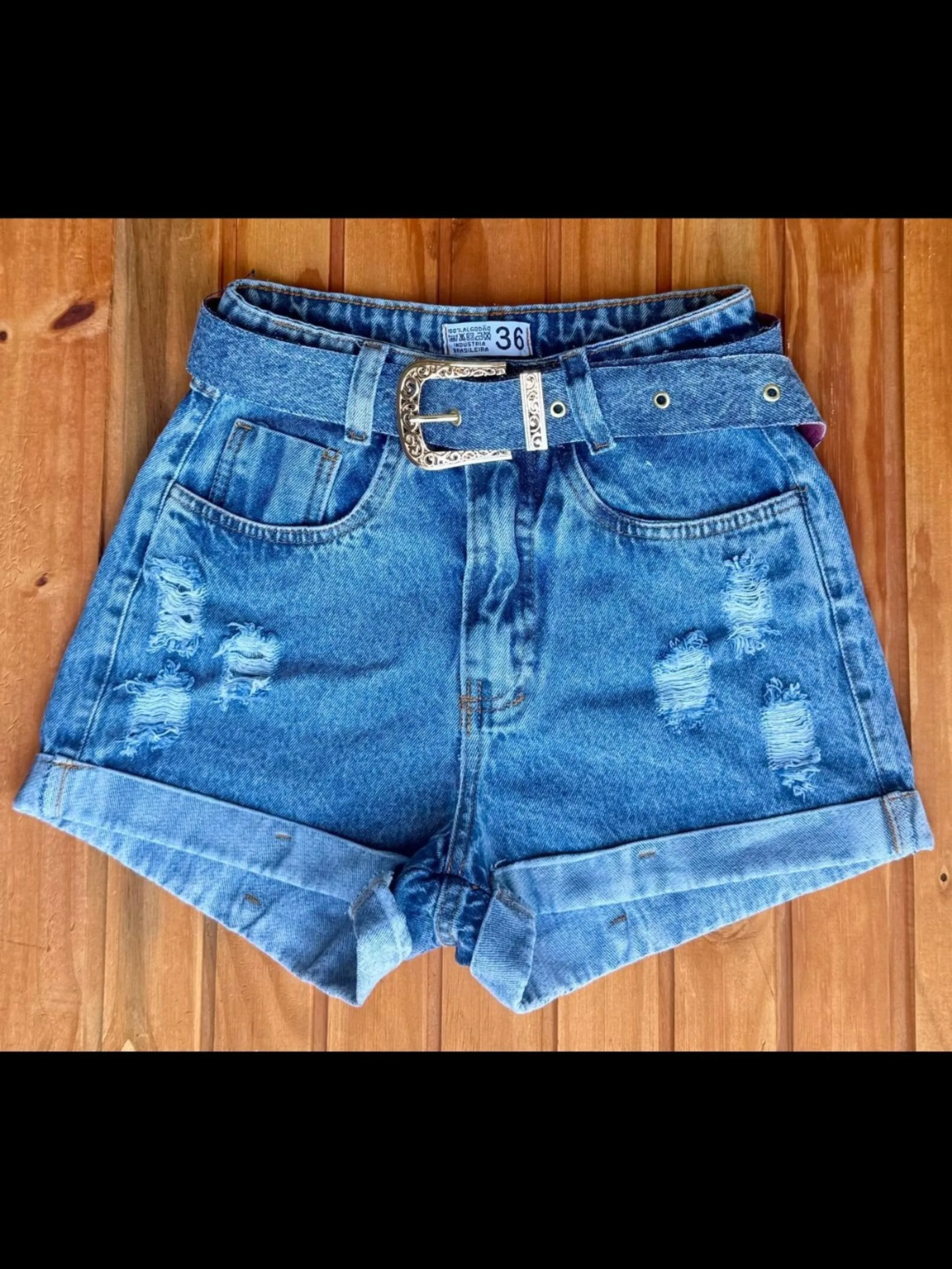 Shorts jeans com cinto feminina