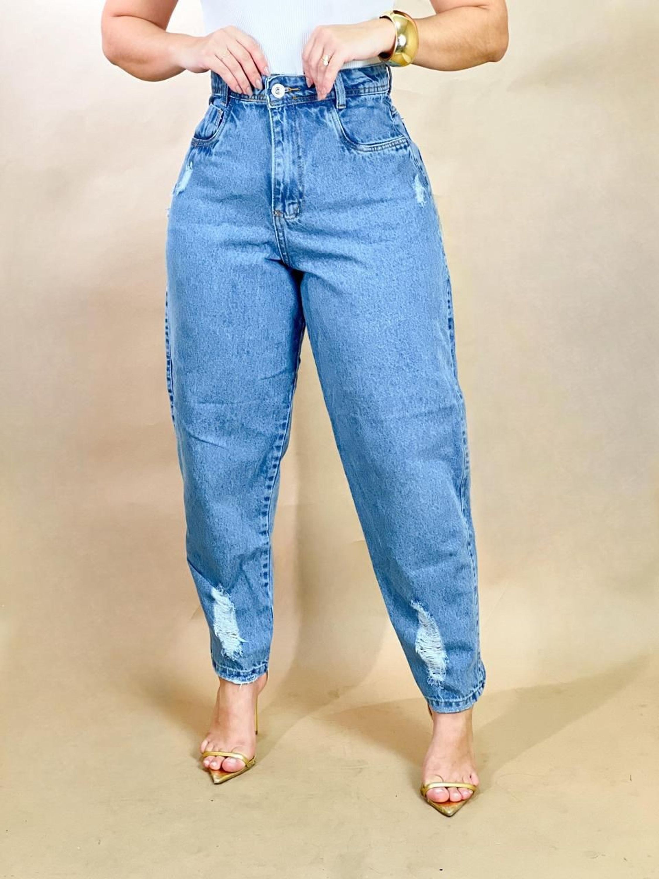 Calça jeans mom feminina