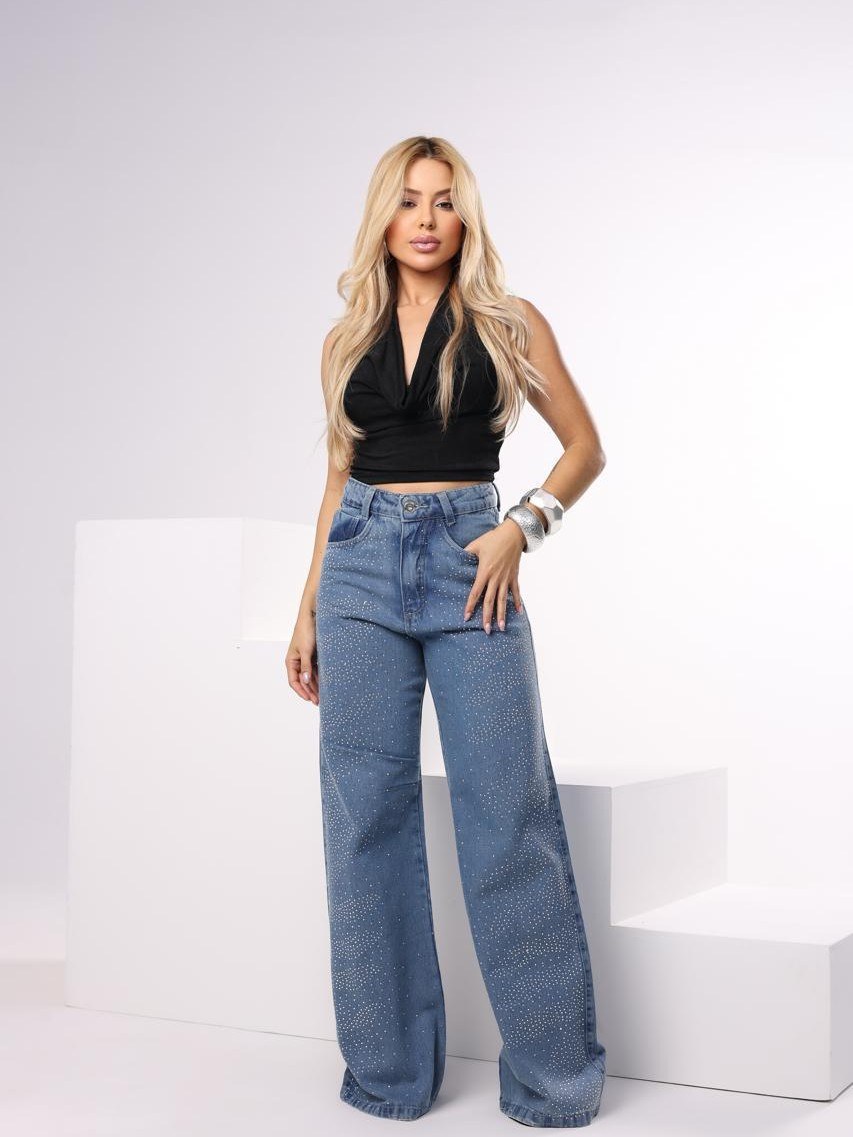 Calça jeans wide leg com pedra feminina