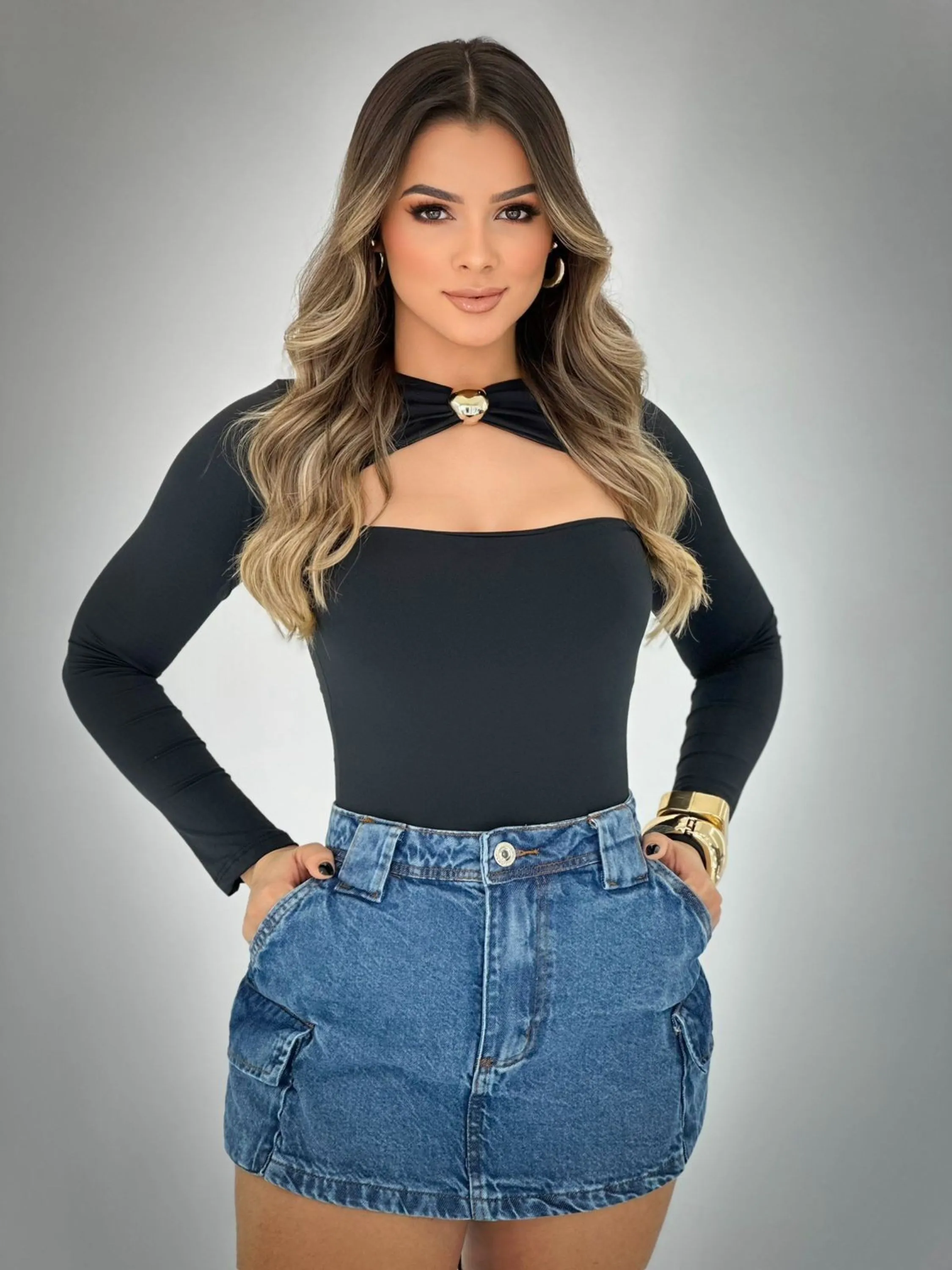 Short saia jeans cargo feminina