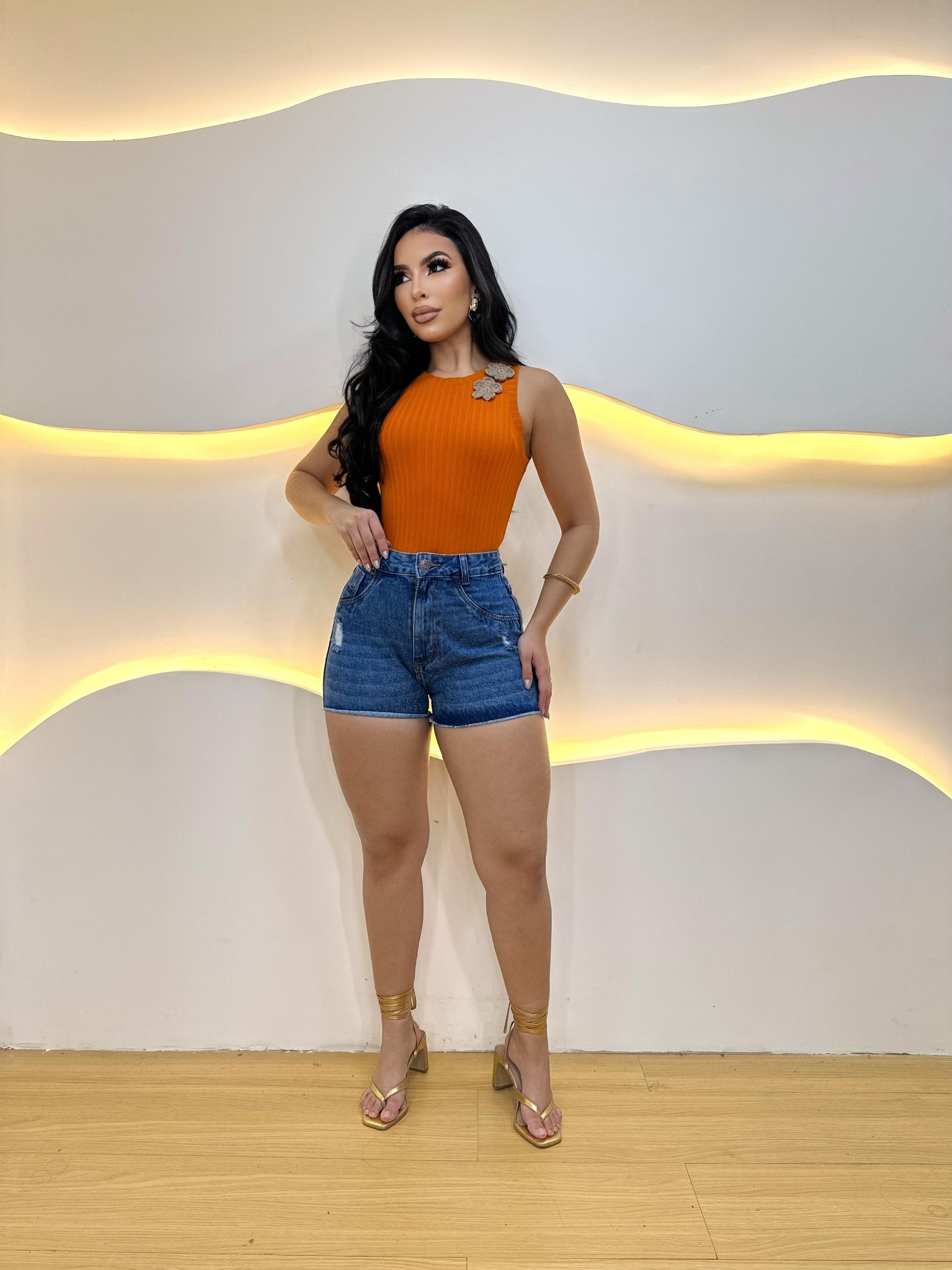 Short jeans feminina