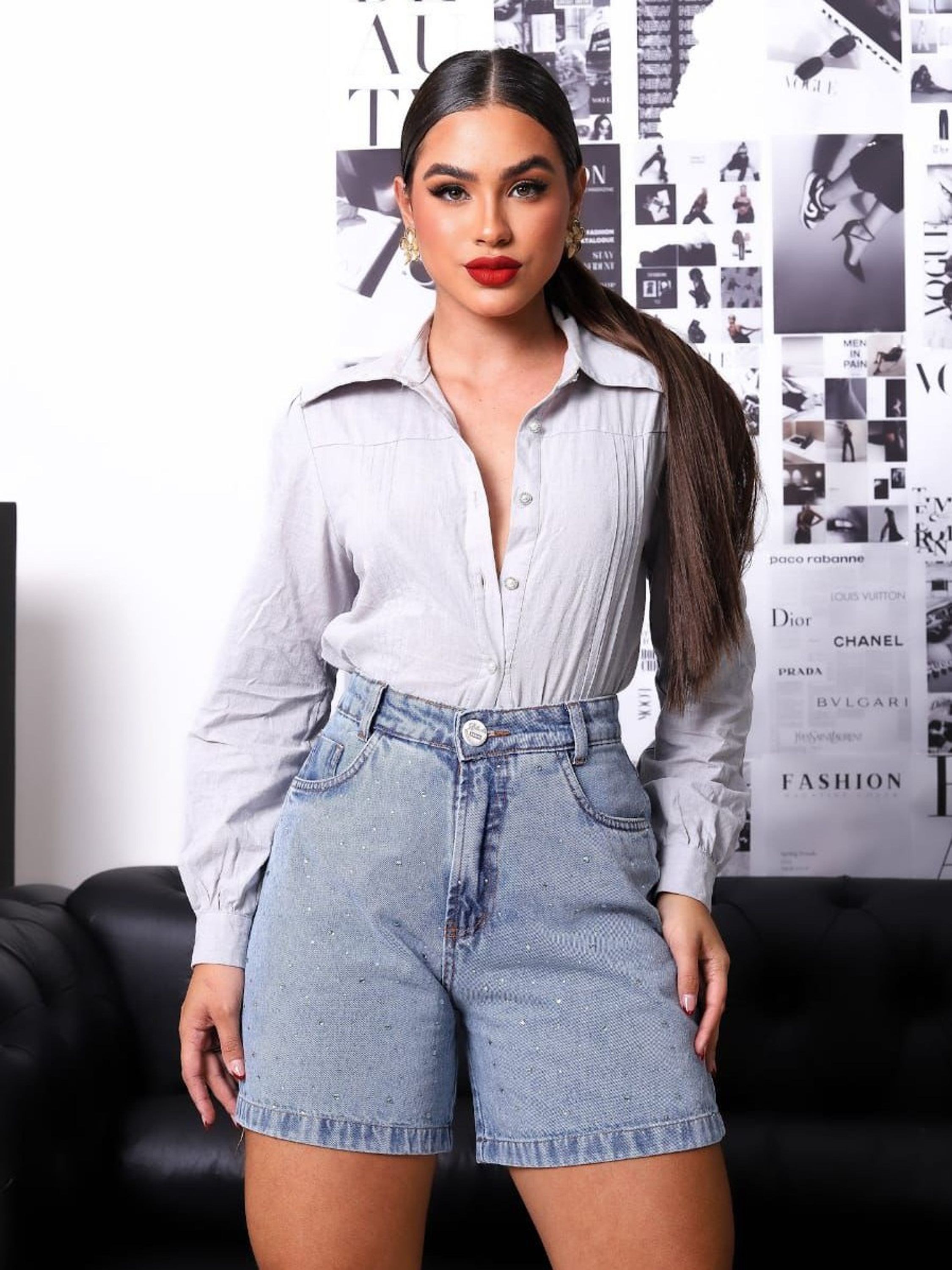 Bermuda jeans com pedra feminina