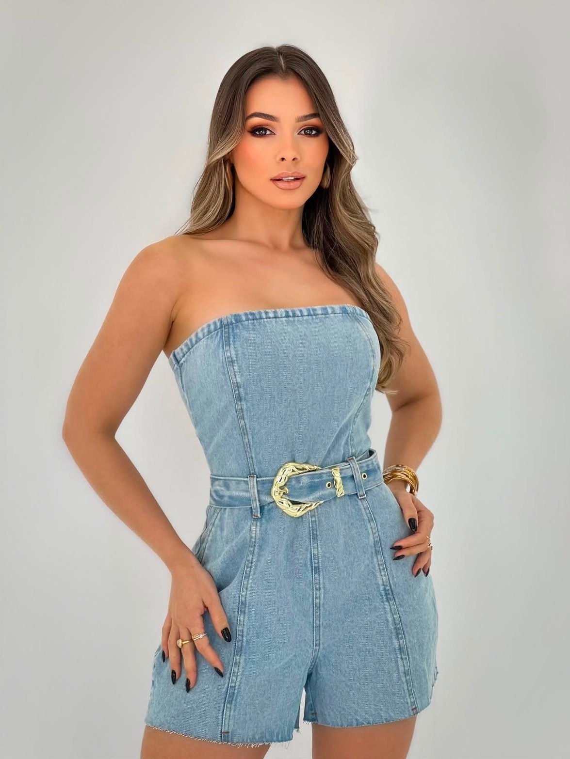 Macaqui jeans com cinto feminina