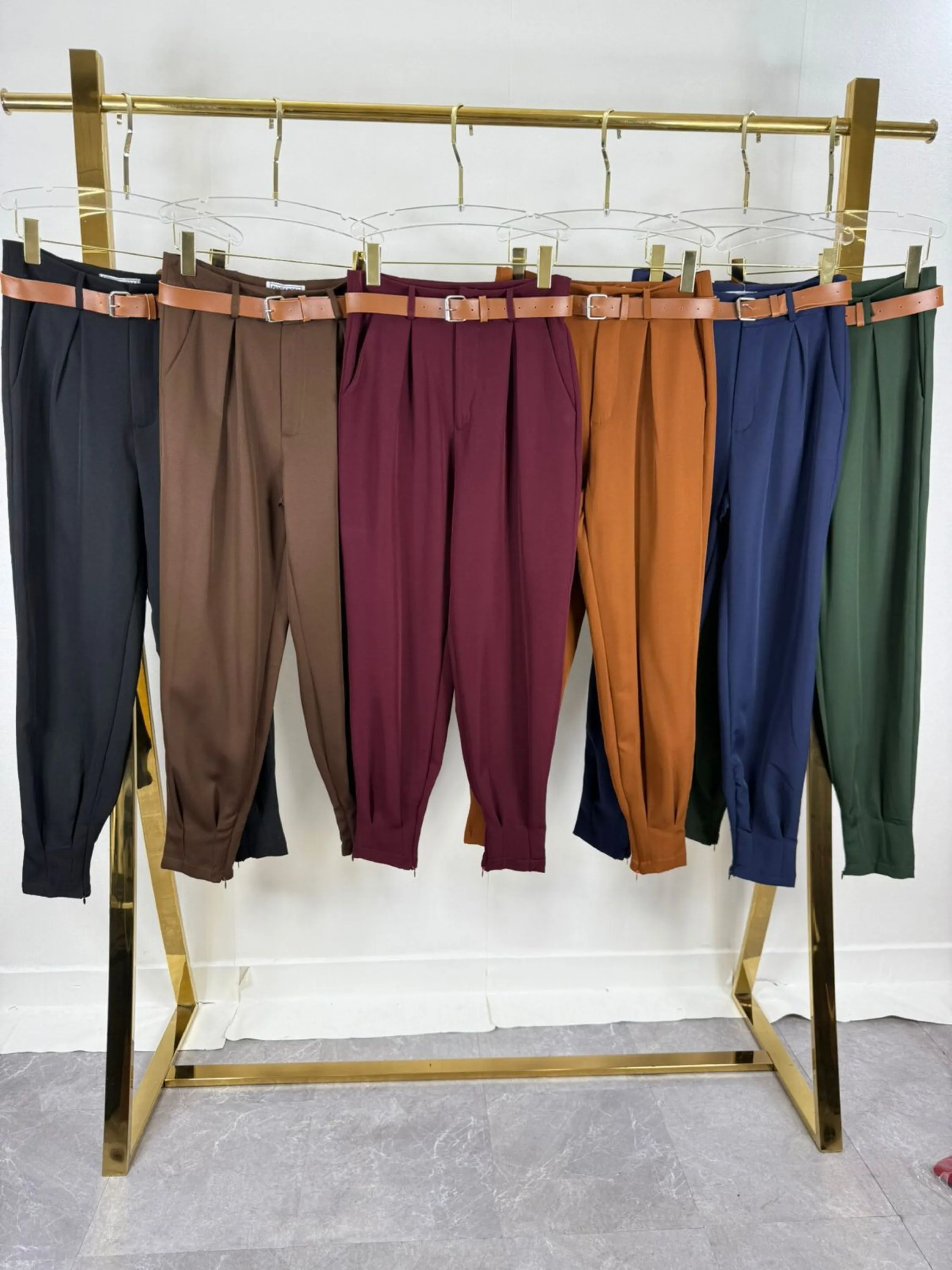 Calça cenoura com cinto #10 feminina panda moda