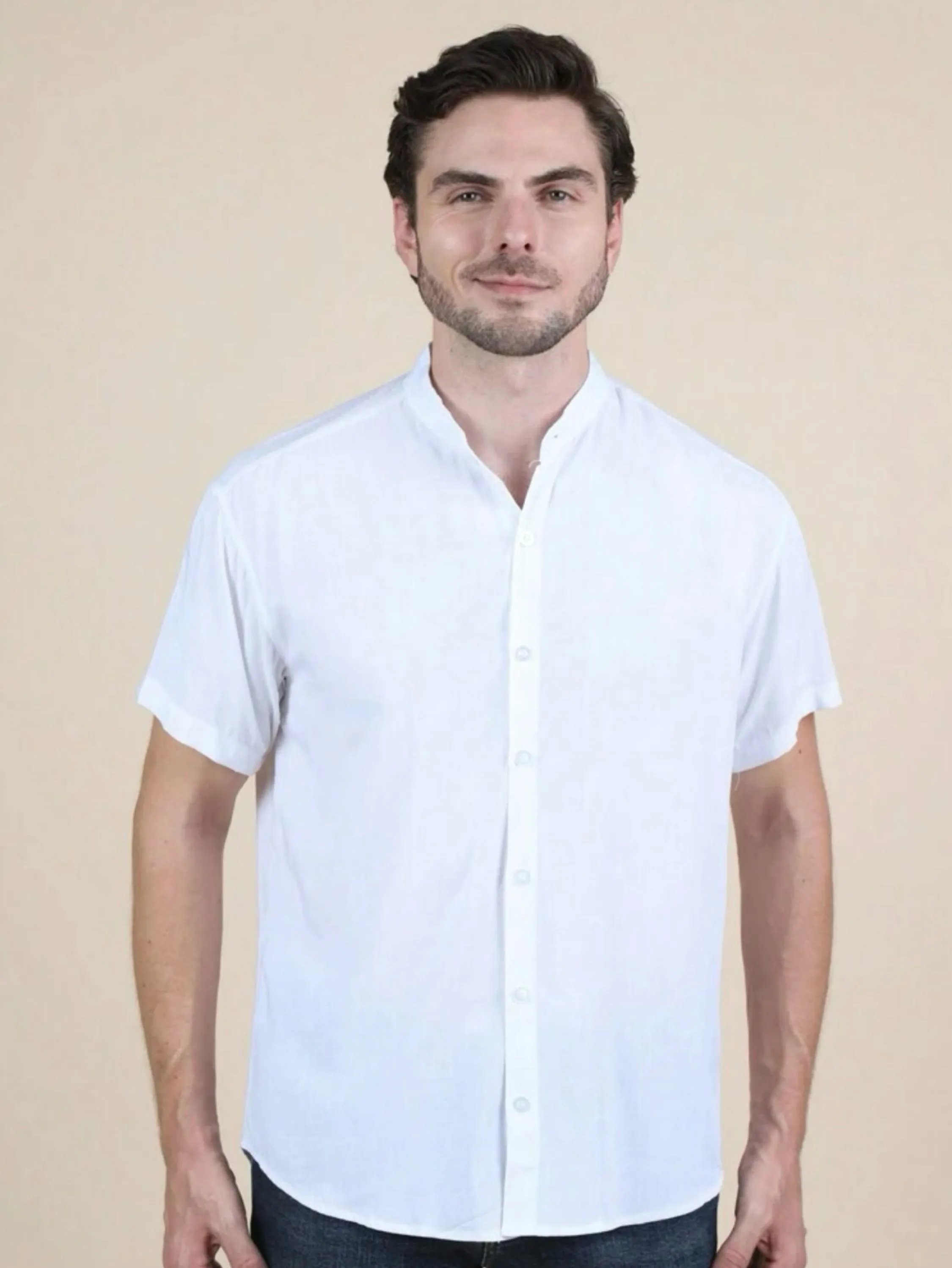 Camisa masculino liso simples com gola careca e com botão Luo