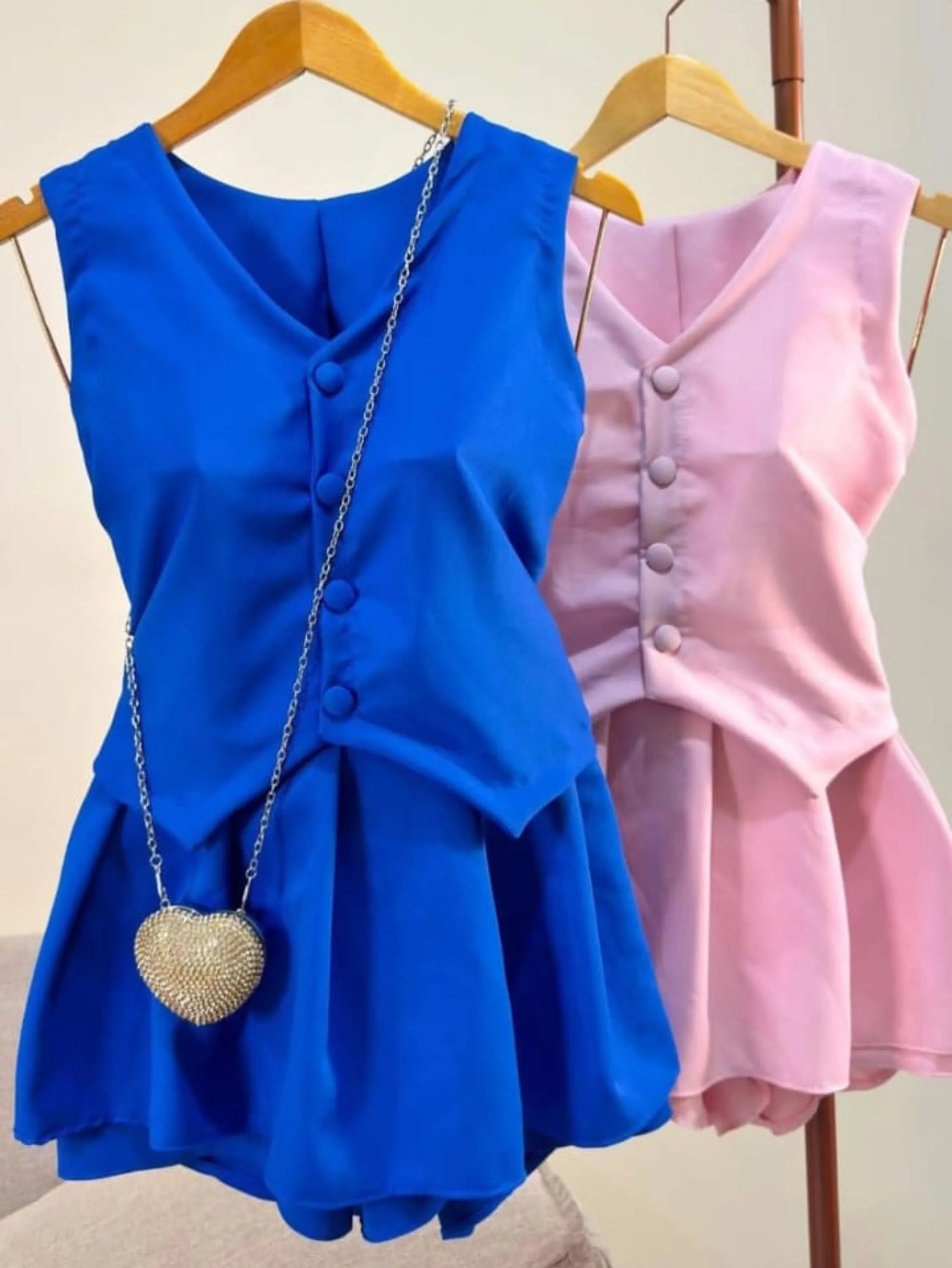 Conjunto Feminino Balone Short Saia Alfaiataria