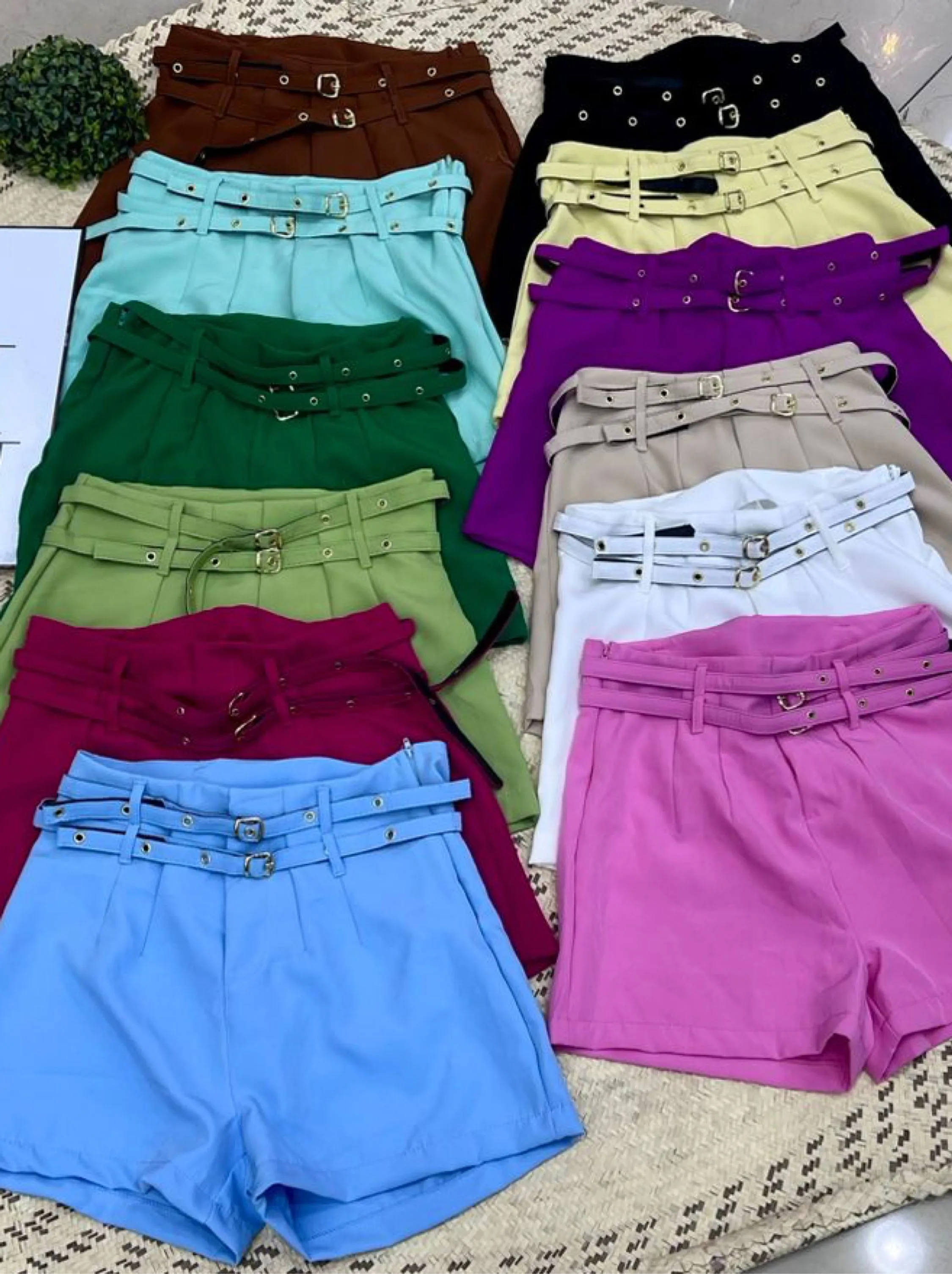 Shorts 2 cintos  alfaiataria
