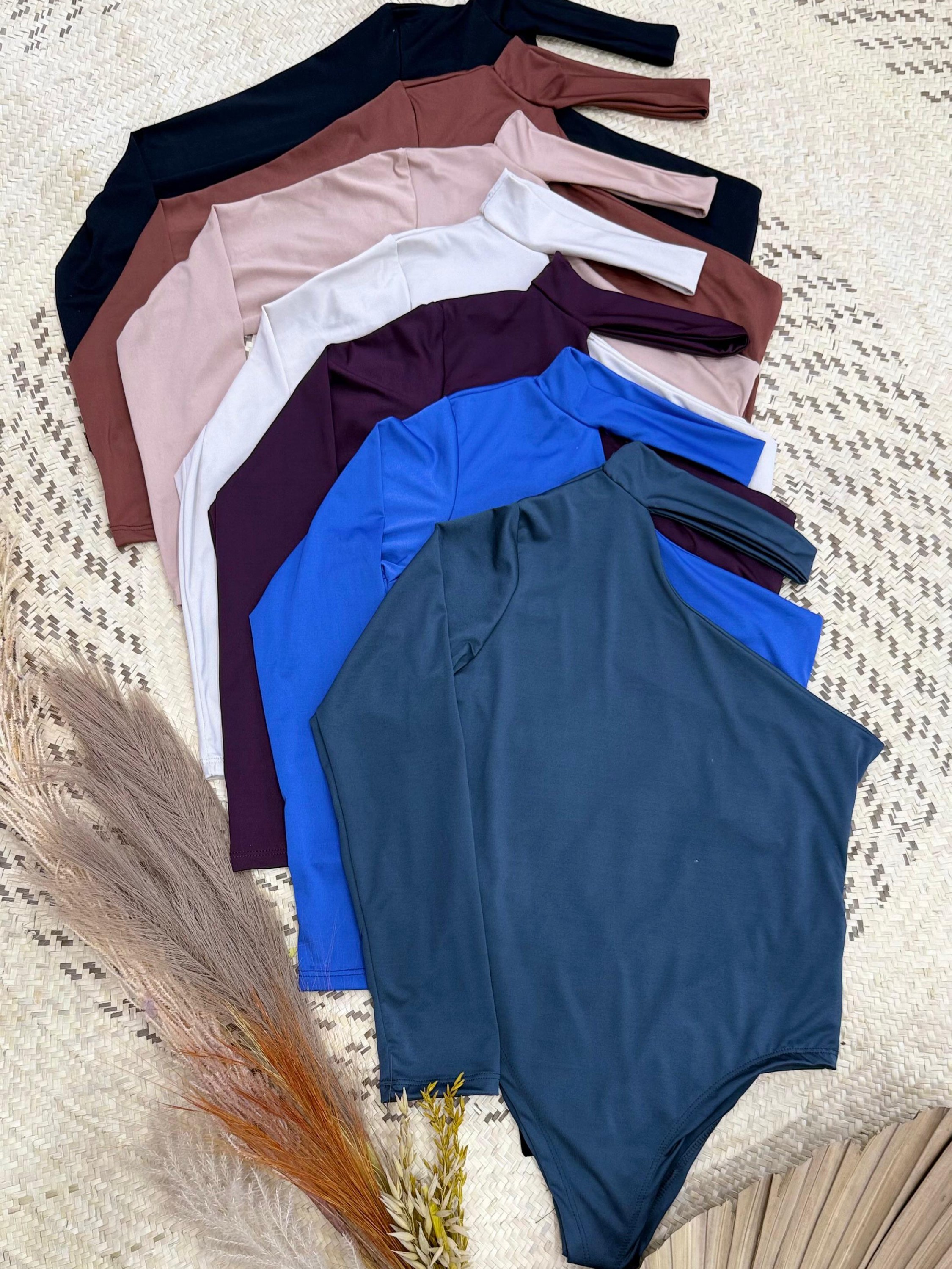 Body  nula manga  com gola