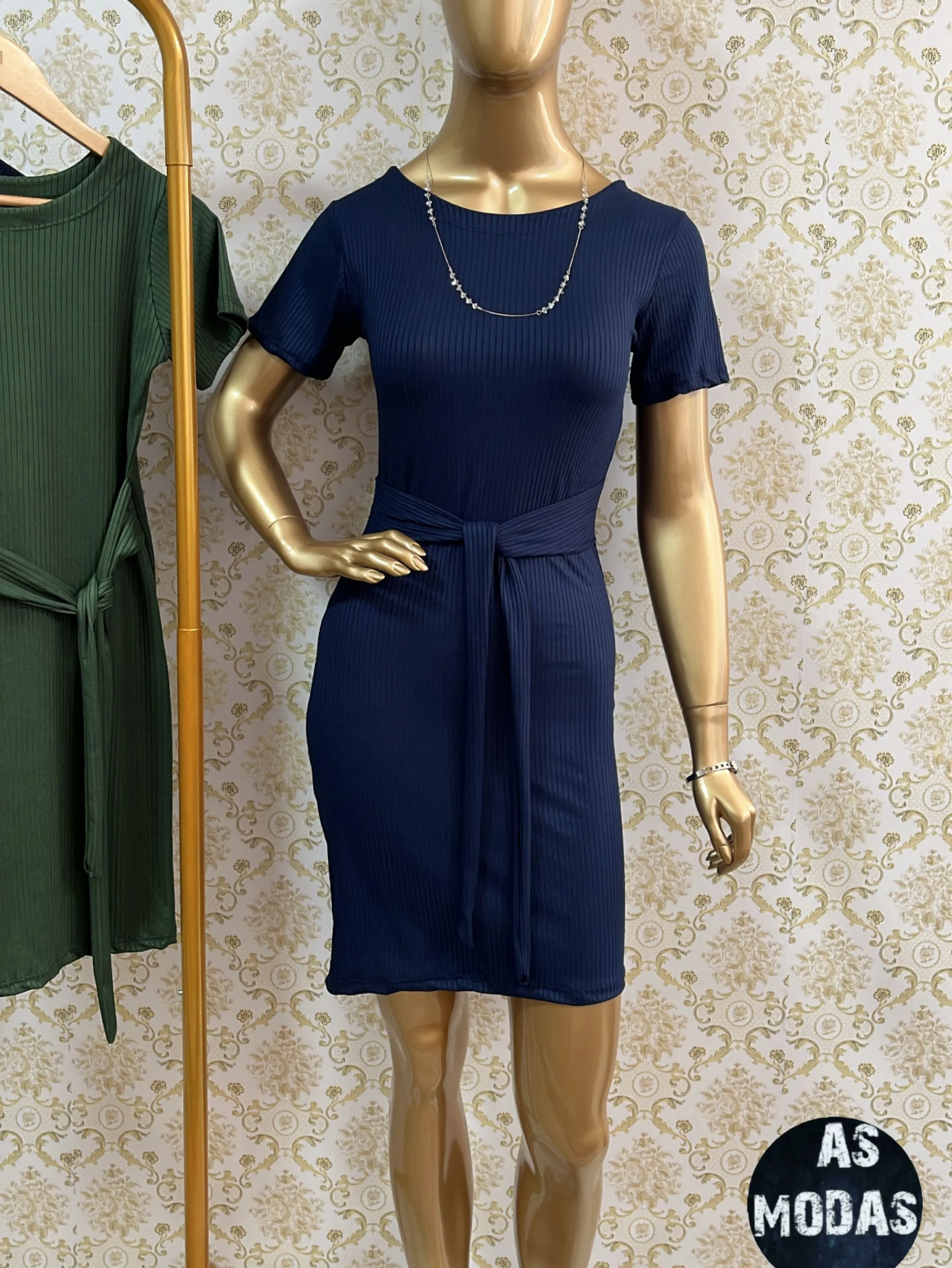 Vestido barato canelado curto