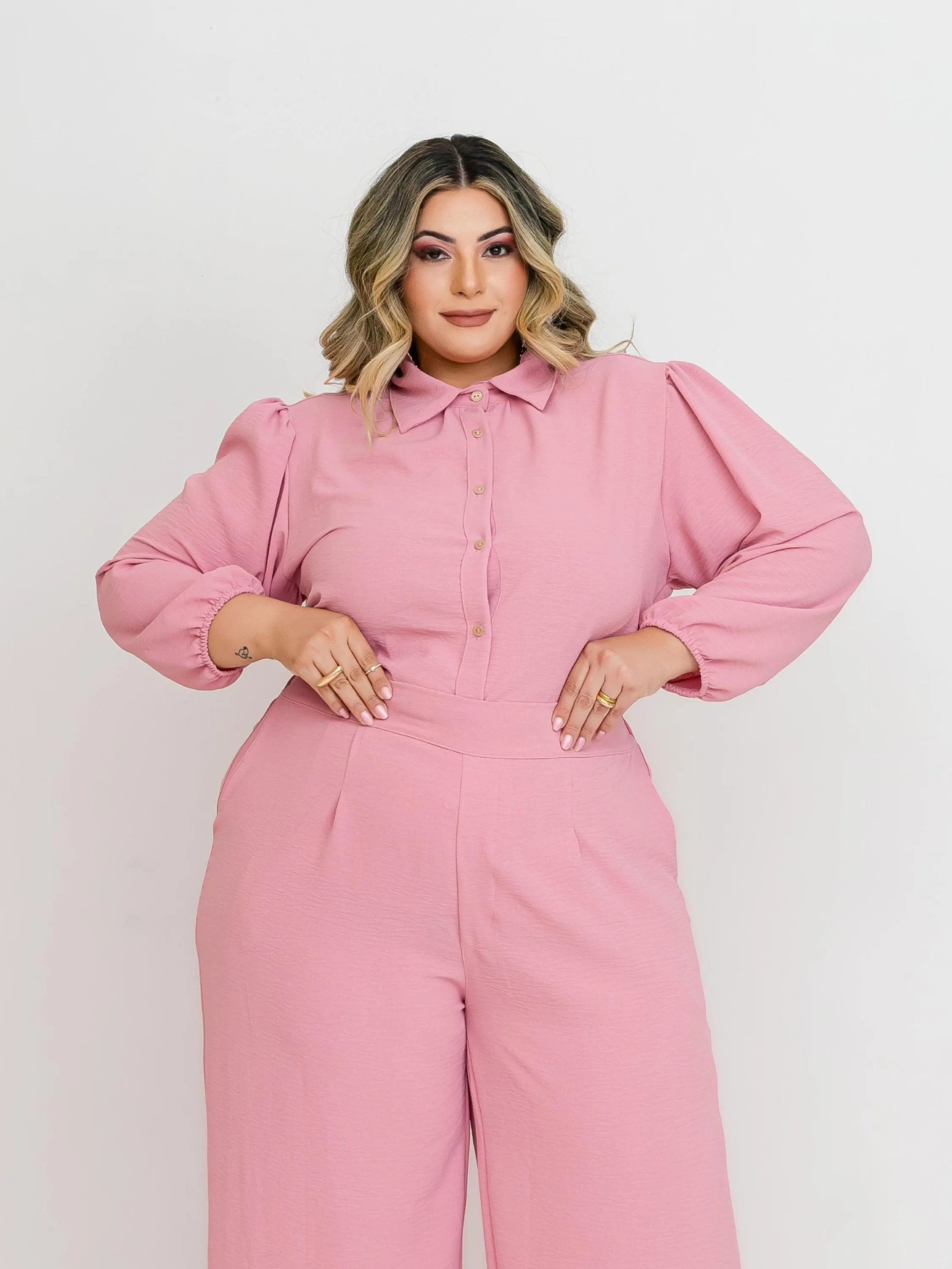 Camisa Social feminina Plus Size