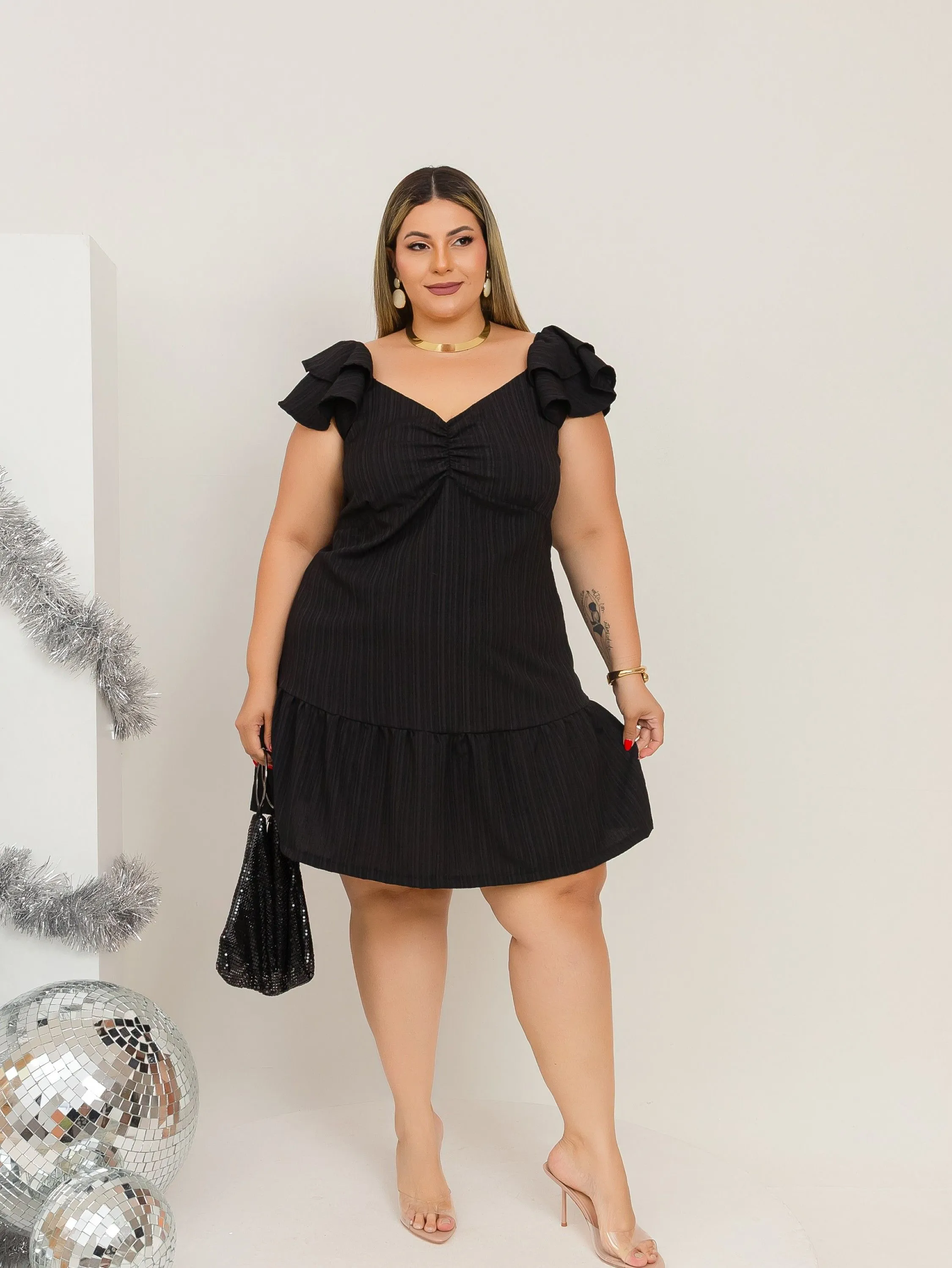 Vestido Zara curto Plus Size