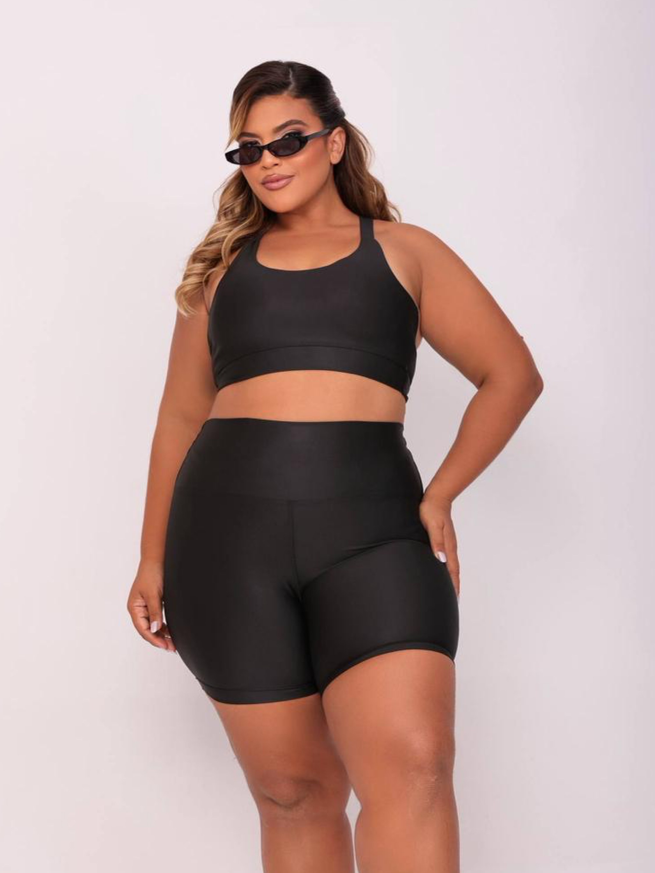 Conjunto Fitness Feminino Short e Top Power Academia