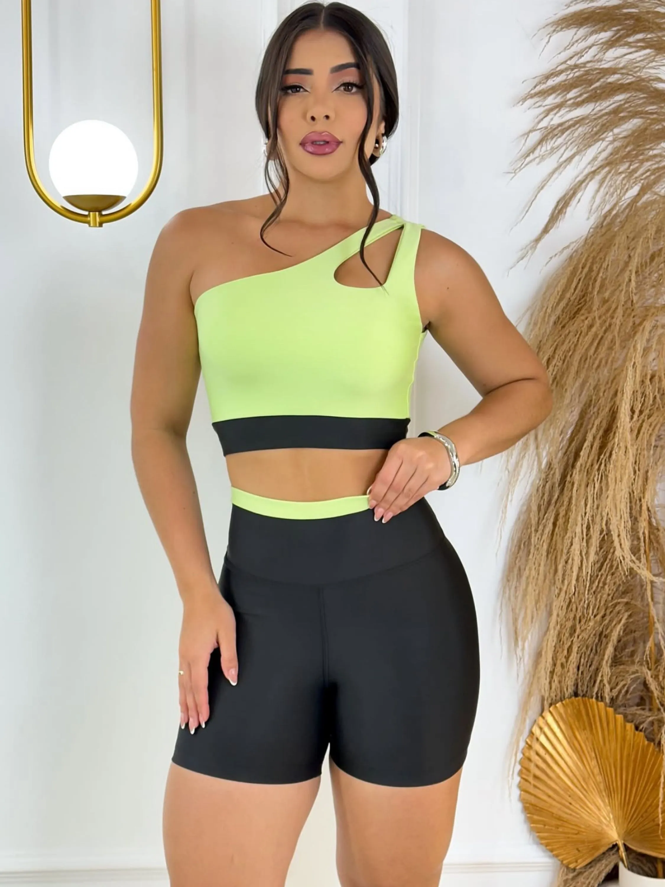 Conjunto feminino short bicolor power moda fitness