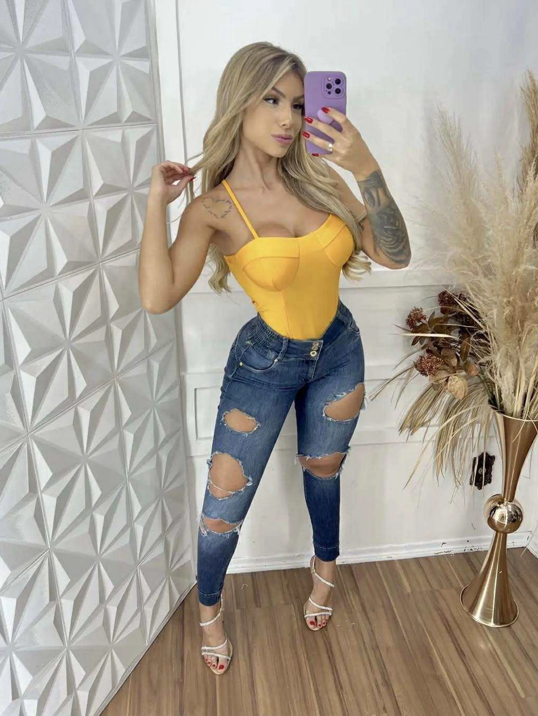 Body feminino