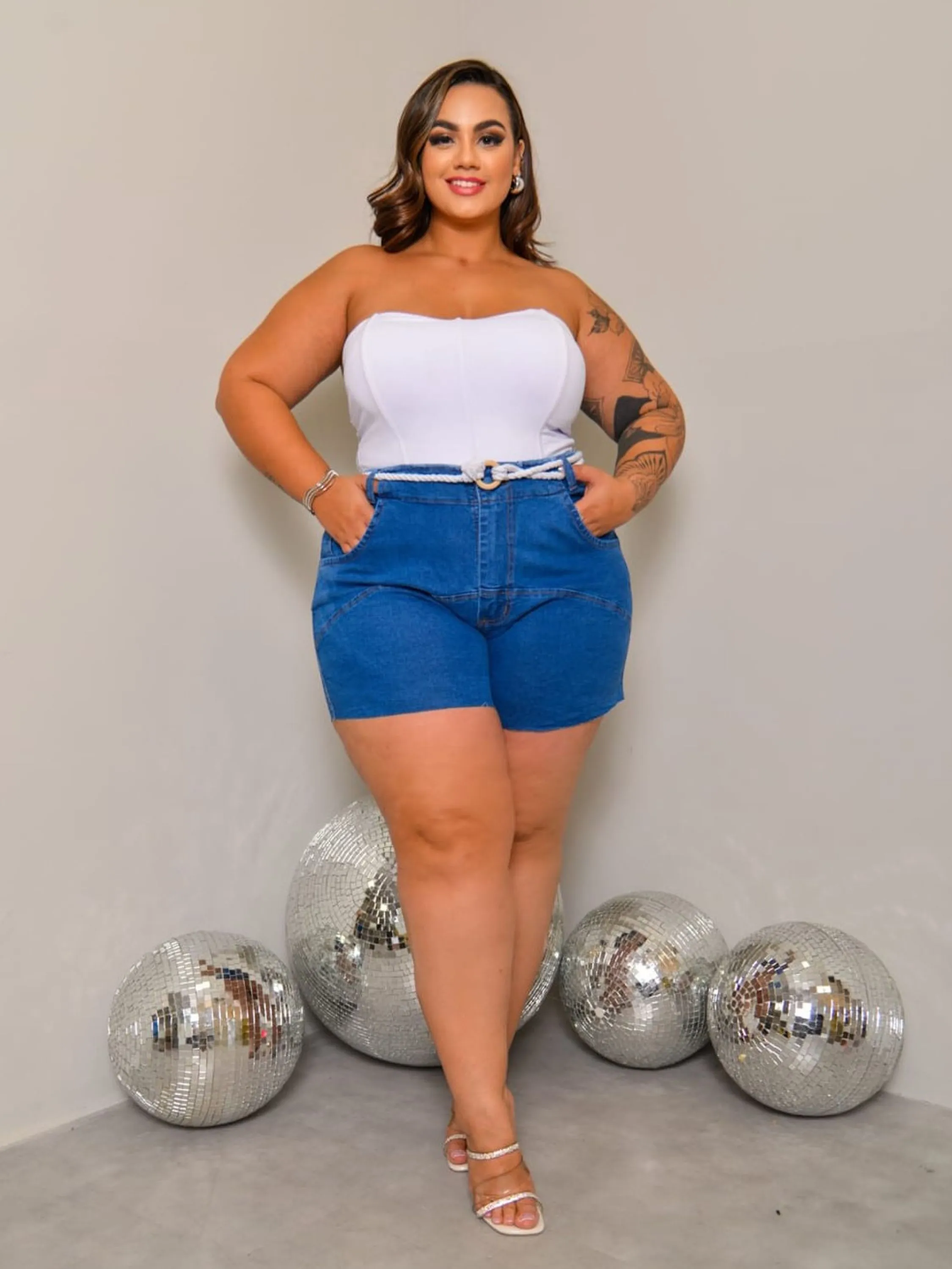 Shorts Plus Size com cordinha 46 ao 54