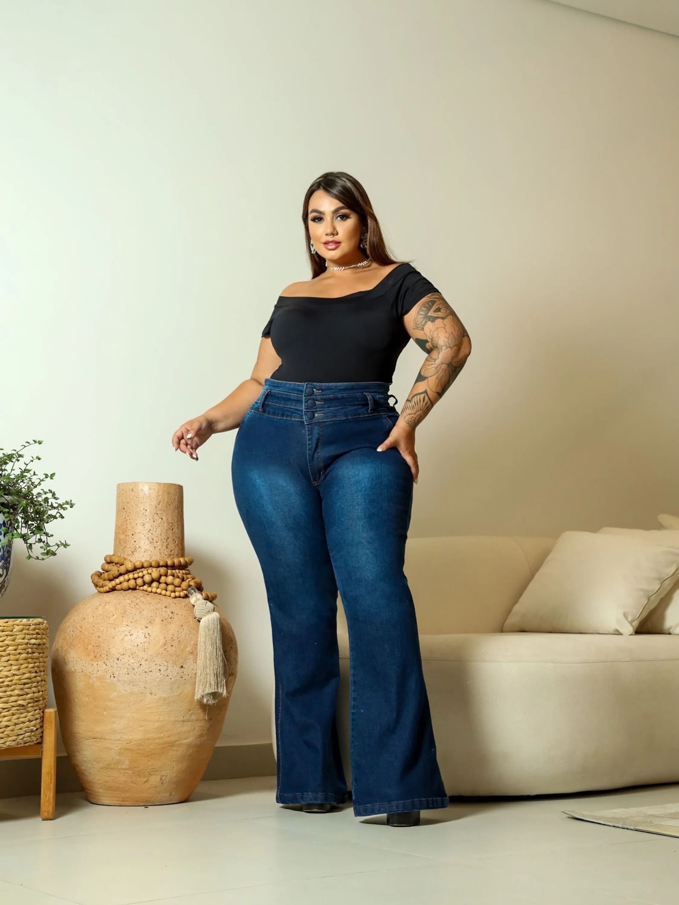 Calça Flare Plussize Com Lycra 46 ao 54