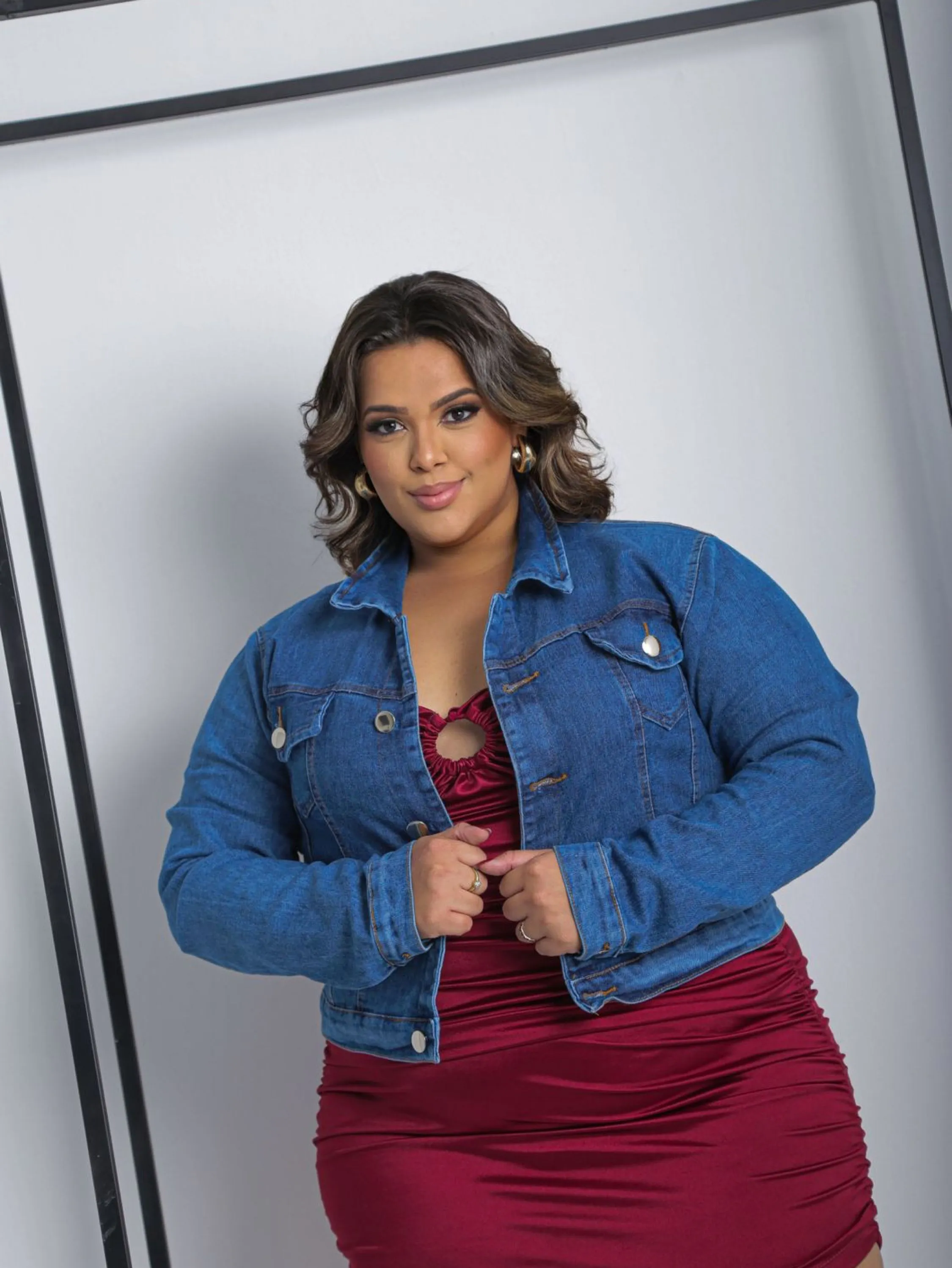 Jaqueta jeans Plus size modinha ,linha premium  sem lycra