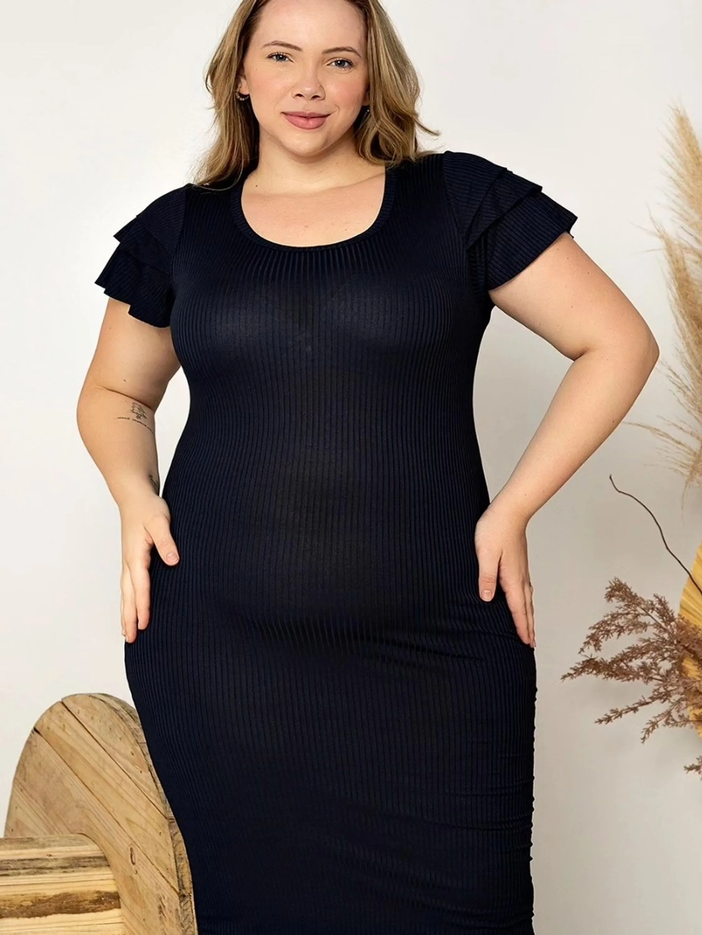 Vestido Midi Manga Babado Plus Size