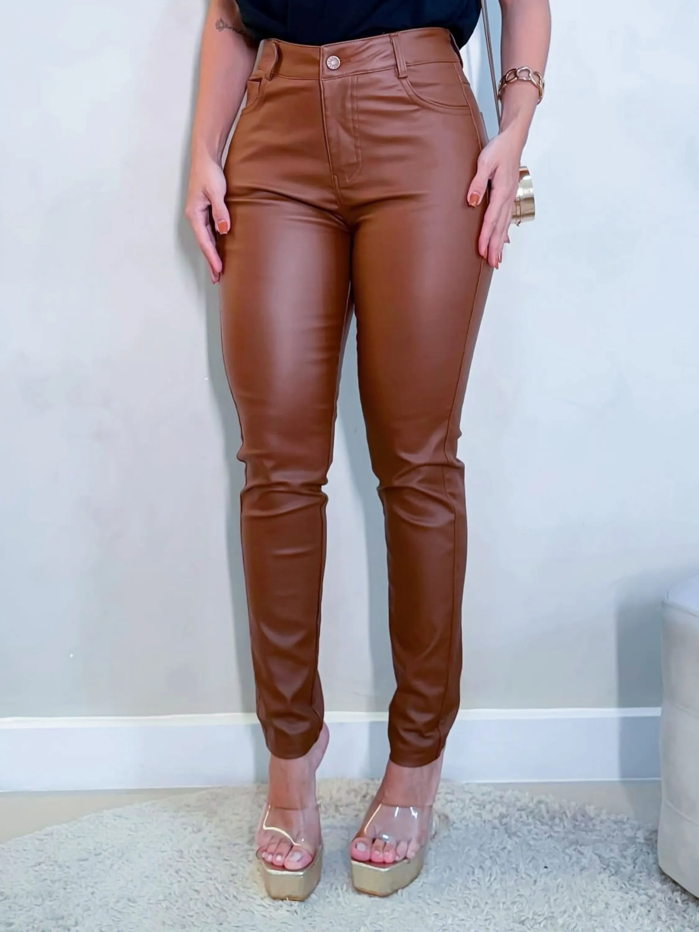 Calça resinada elastano com flanelada Isabella moda