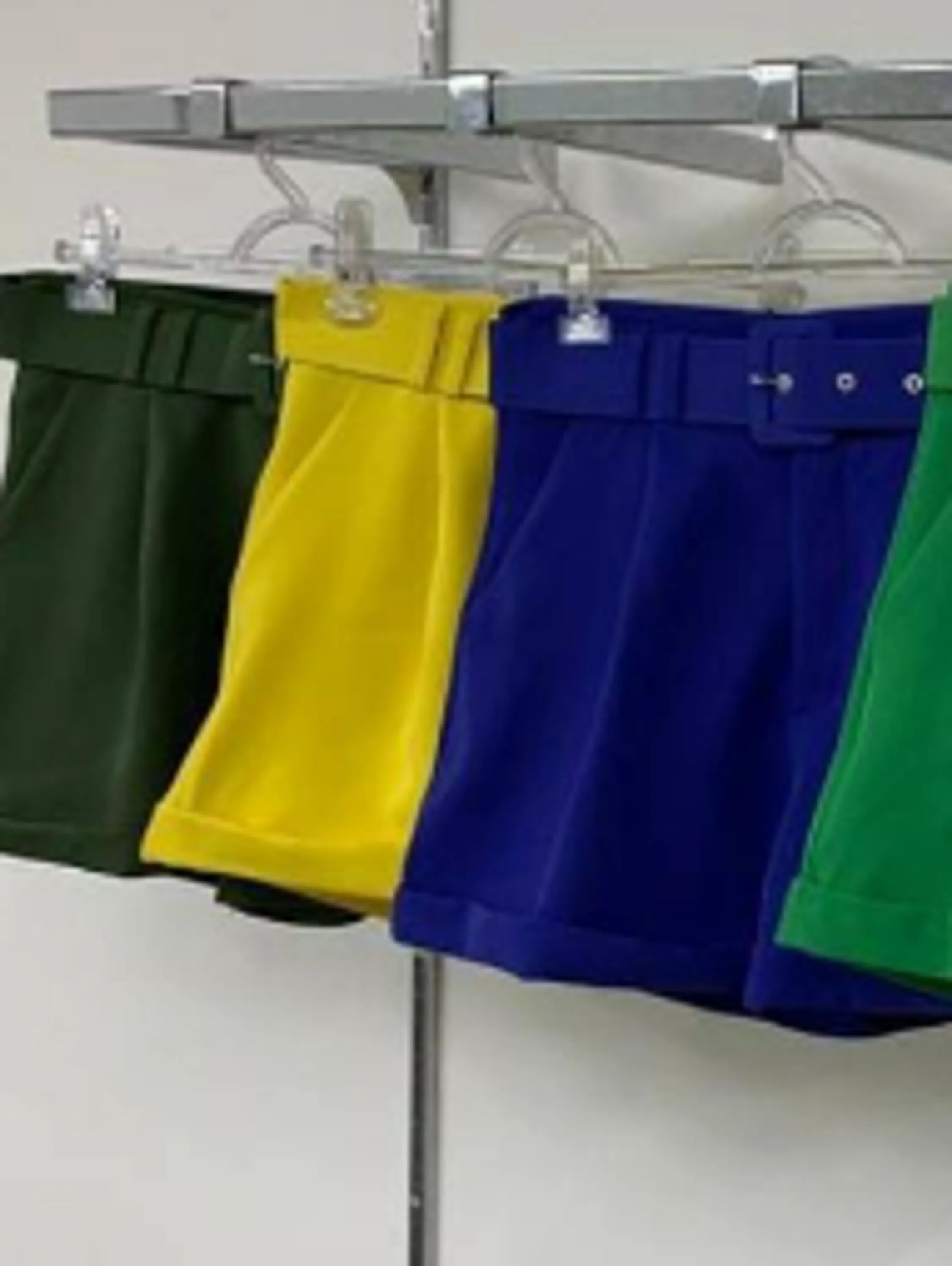 Shorts Alfaiataria c/Cinto P M G 55,00 10082