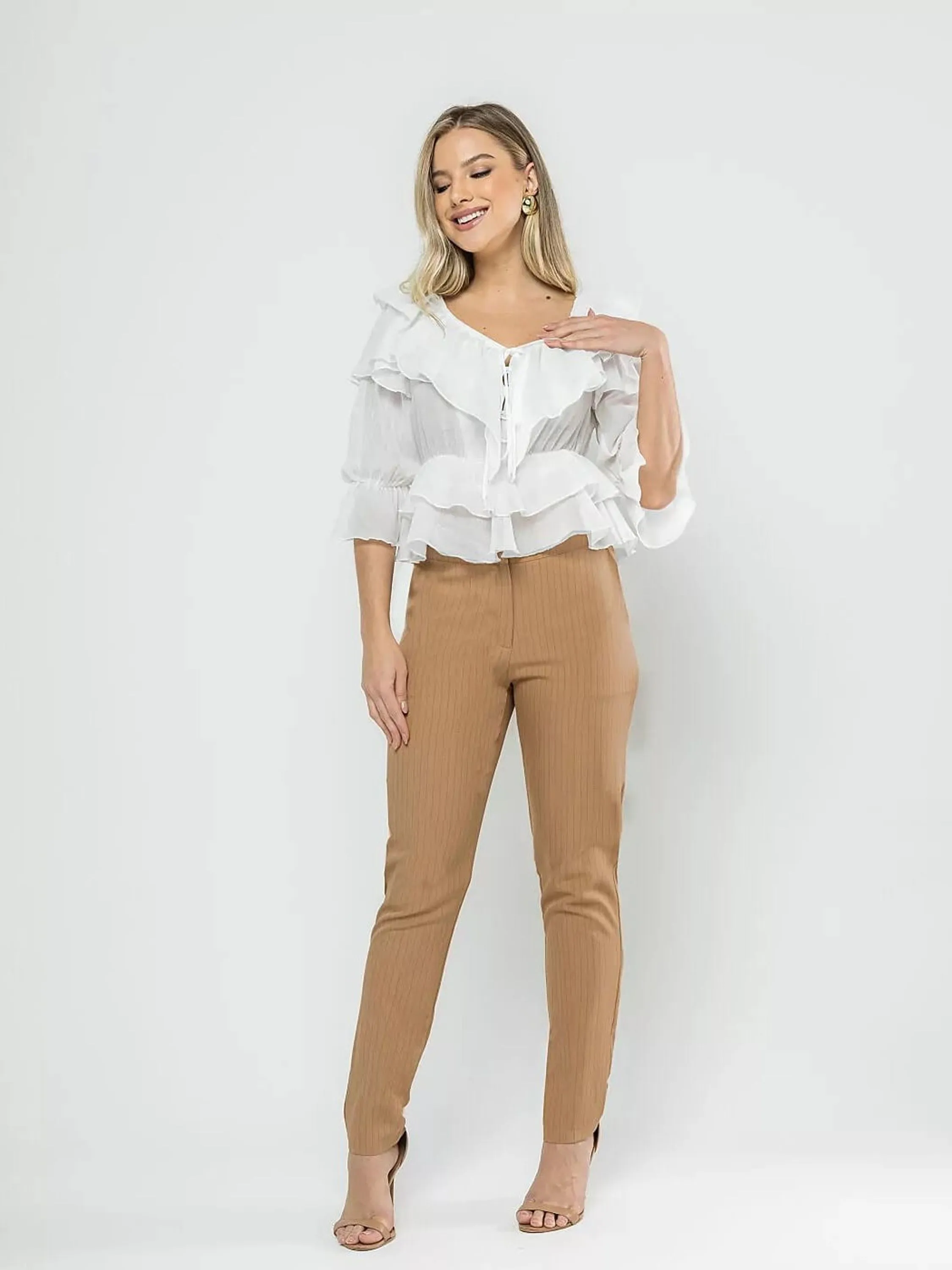 CALÇA RISCA DE GIZ