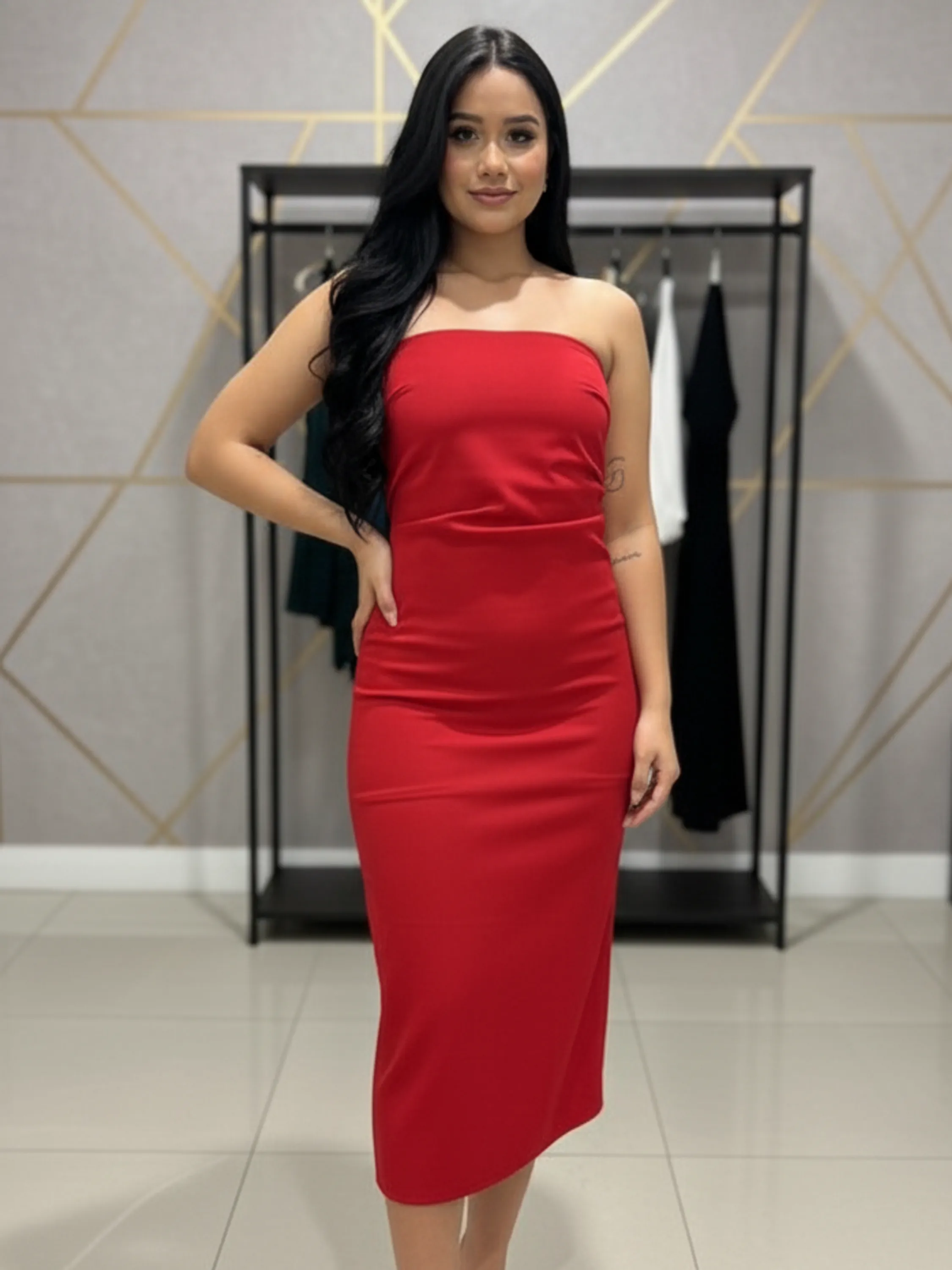 Vestido Midi Isis Alfaiataria Modelo Tomara Caia Feminino