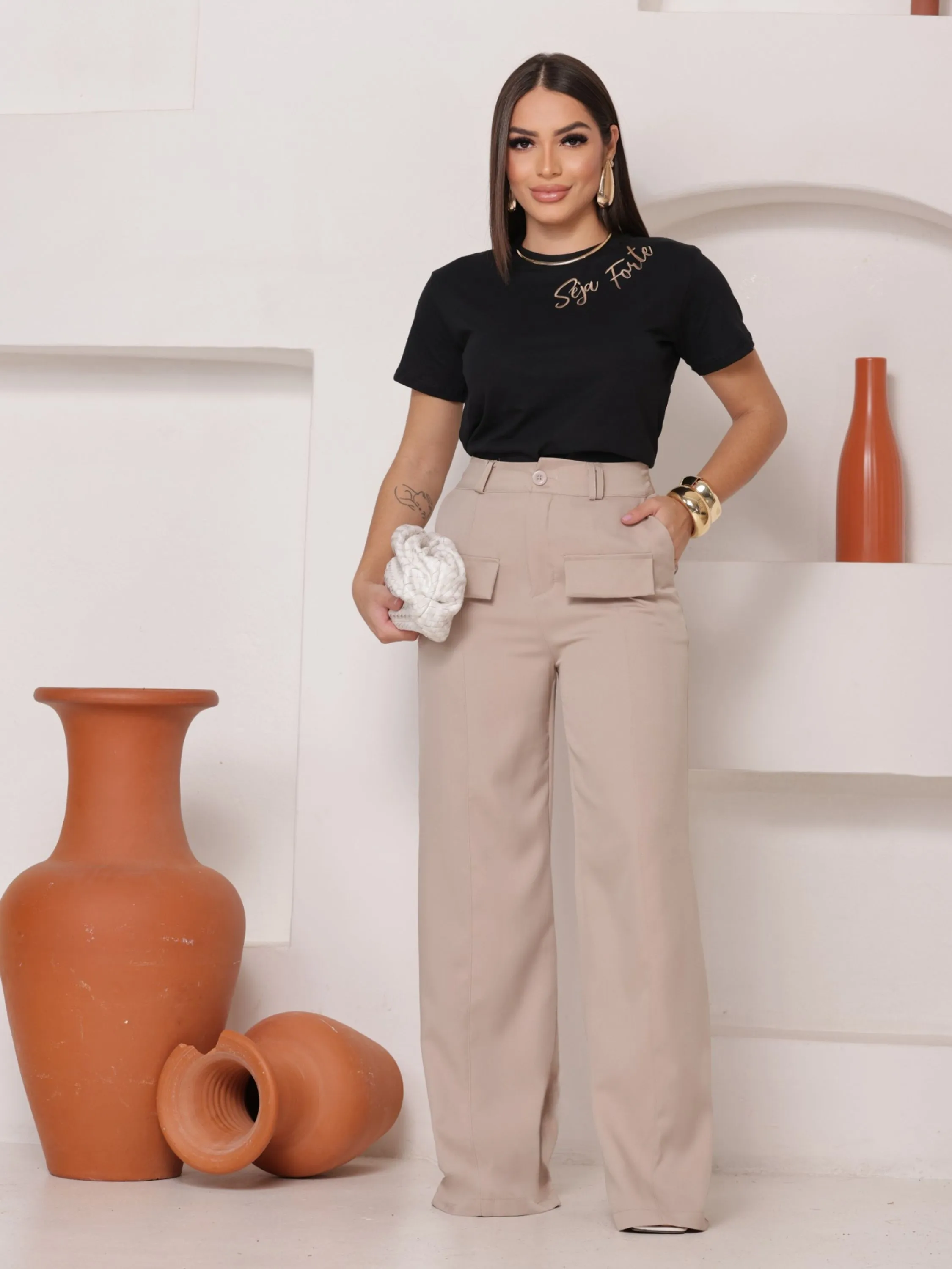 Calça Pantalona Alfaiataria Alice Cintura 2025