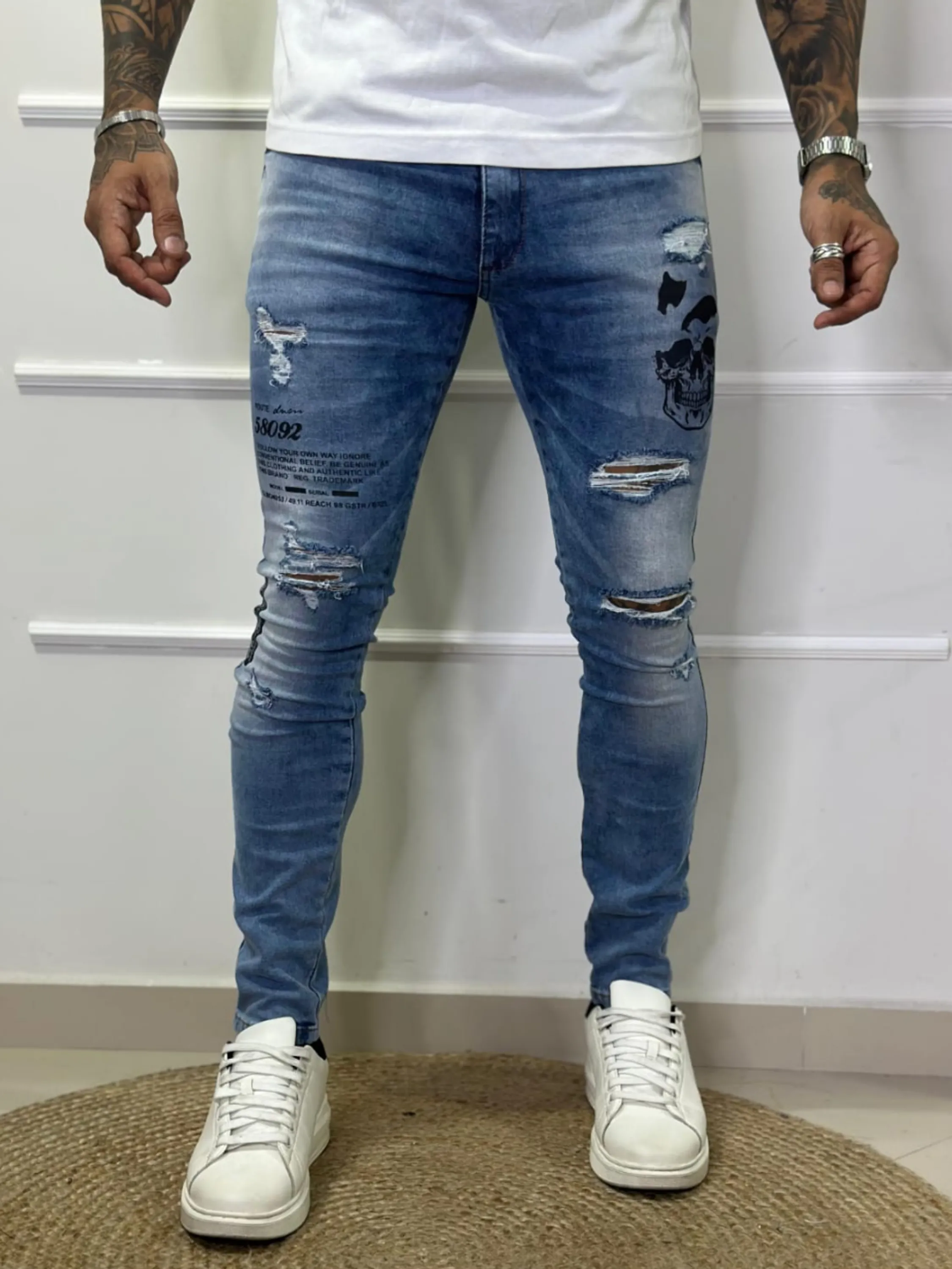 Calça  jeans skinny masculina com elastano