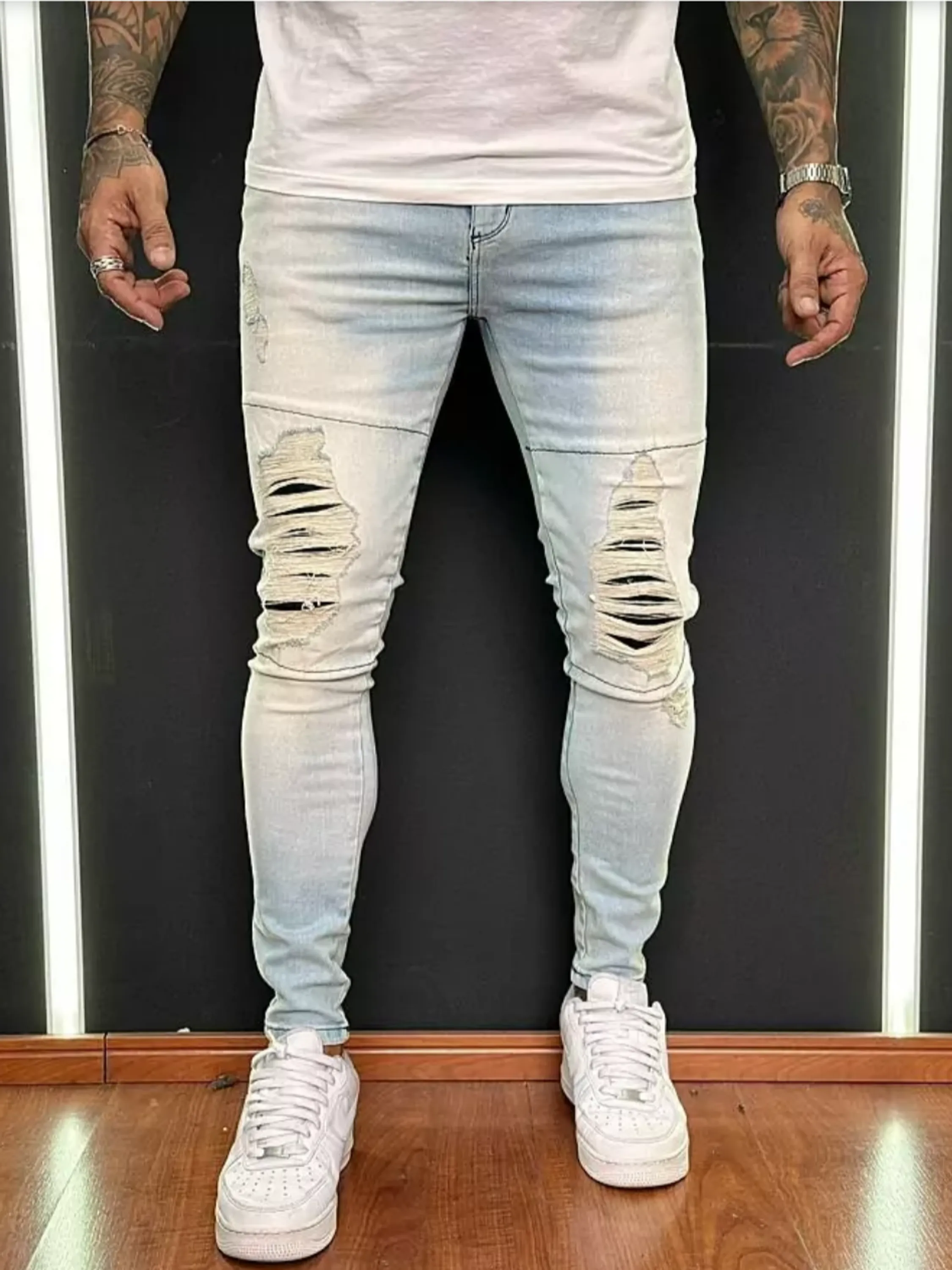 Calça jeans masculina,  estilo e a qualidade incomparáveis das peças Jay Jones - A marca definitiva de jeans Jay Jones uma referência no mercado de moda jeans. Peças de alta qualidade e estilo único. Na Jay Jones utilizamos apenas os melhores materiais na fabricação de suas peças. Durabilidade e resistência dos jeans .