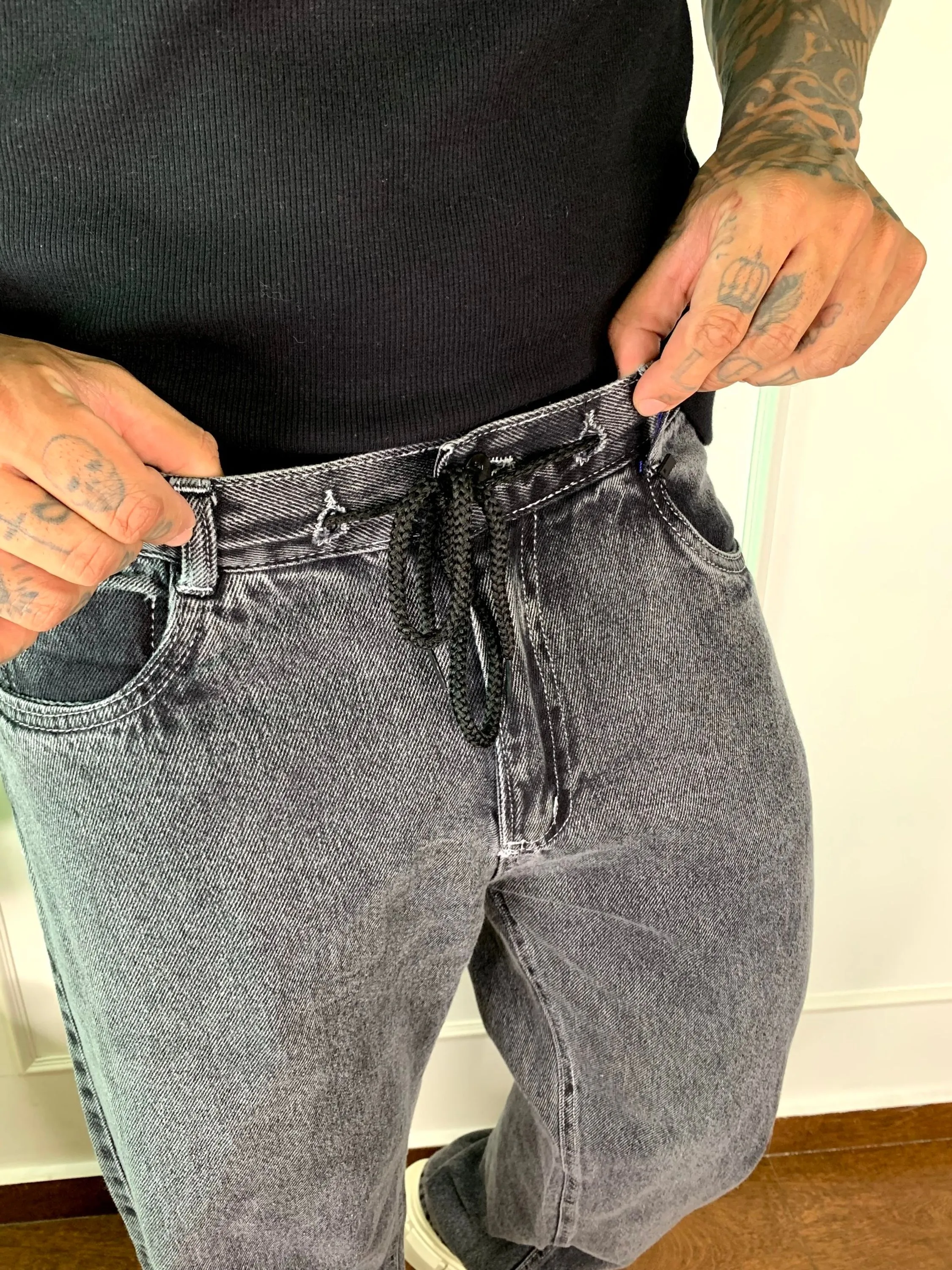 calça balão grafite
