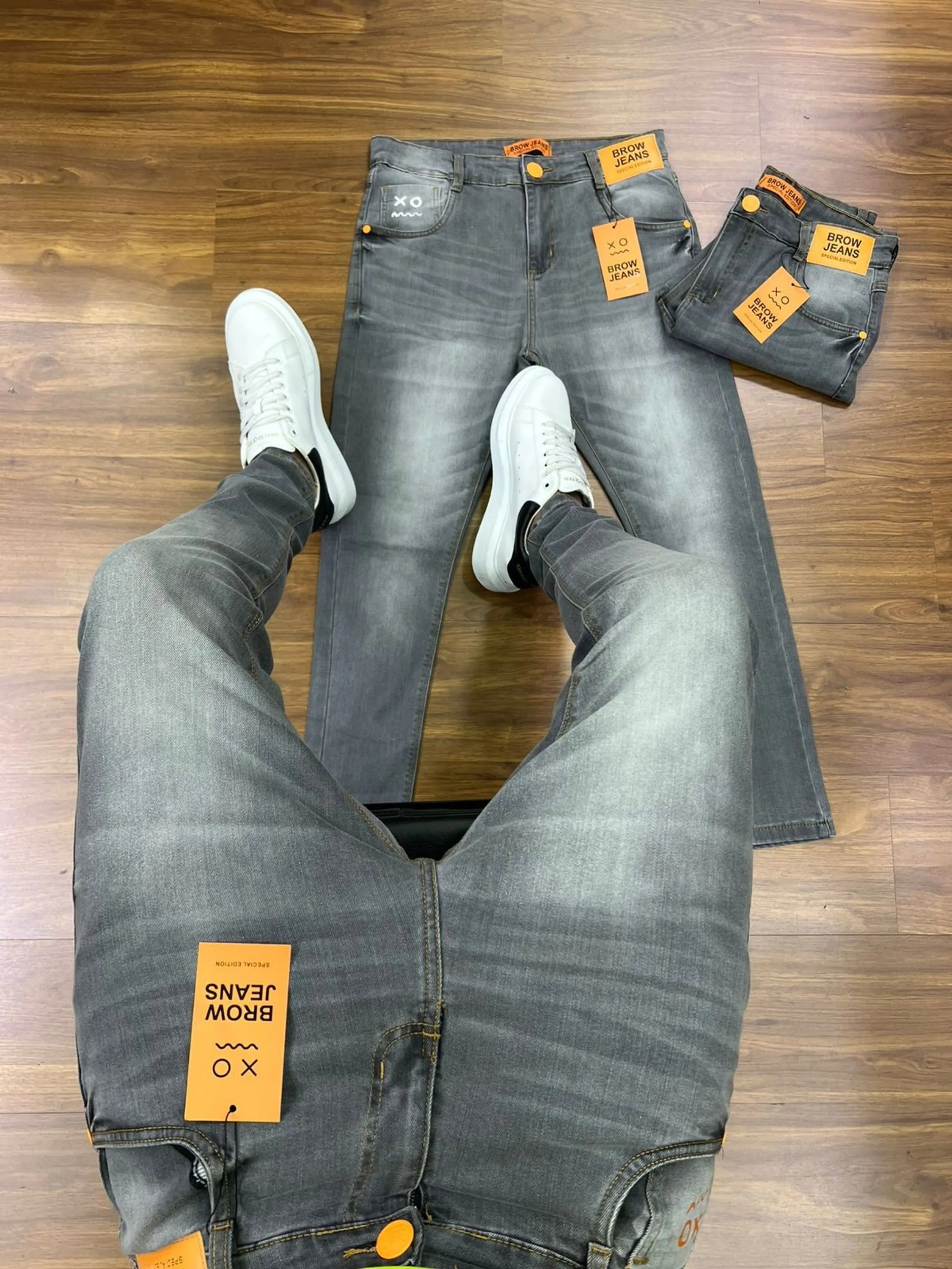 Calça  jeans skinny masculina com elastano  , jogador caro.