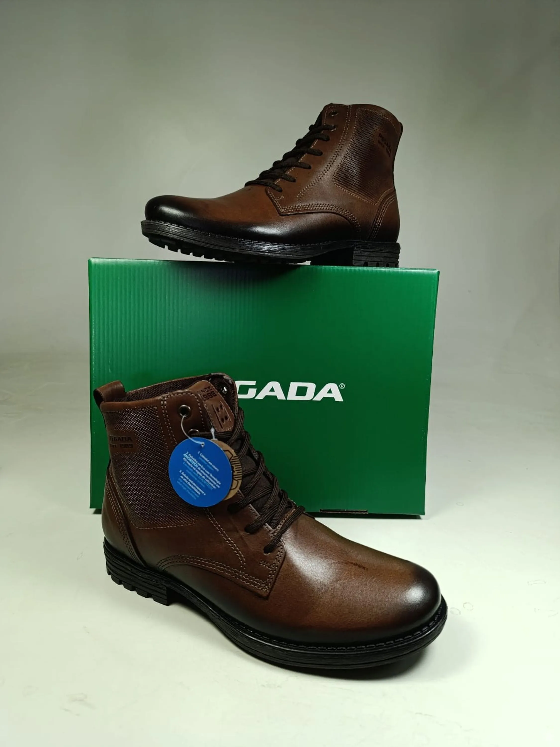 Bota coturno masculino de couro legítimo