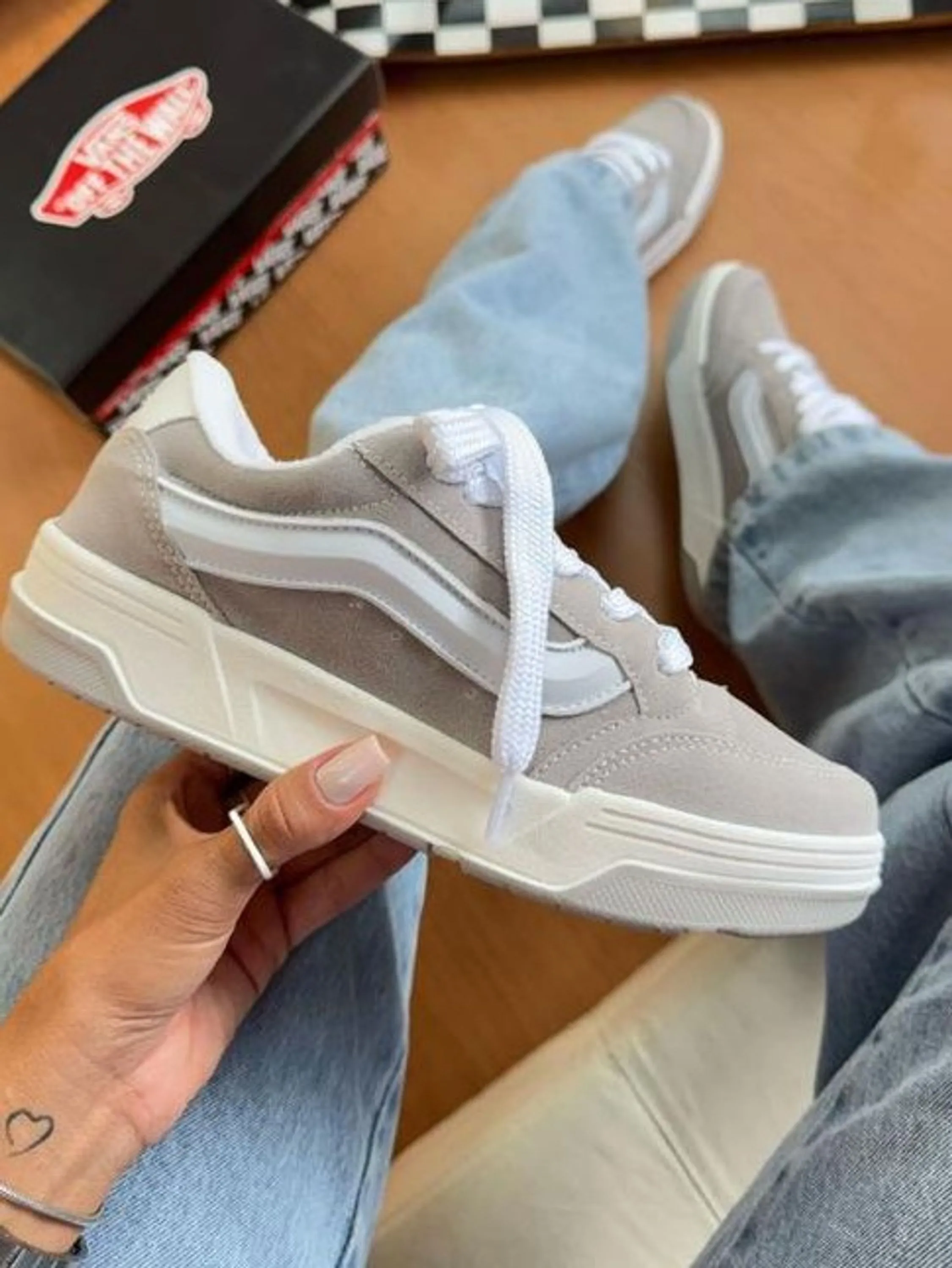 Sapatenis casual feminino ,marca vans