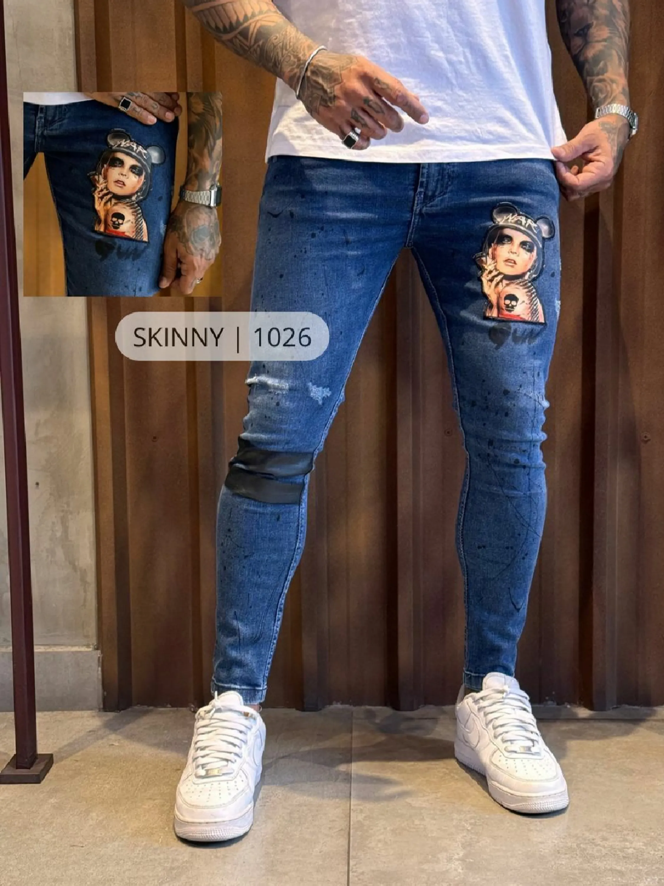 Calça Jeans  Prêmio com Elastano, a escolha perfeita para homens que buscam aliar conforto, estilo e flexibilidade. Feita com denim premium e uma dose generosa de elastano, esta calça oferece um ajuste excepcional que se adapta aos seus movimentos, proporcionando máxima liberdade e conforto. Com um design moderno e detalhes sofisticados, é ideal para quem deseja um visual elegante e casual para qualquer ocasião.  Elasticidade e Conforto: A mistura de denim premium com elastano garante uma calça que se ajusta ao corpo sem restringir os movimentos, oferecendo conforto inigualável durante todo o dia.  Estilo Versátil: O corte moderno e ajustado faz desta calça a escolha perfeita para combinar com camisetas, camisas ou blazers, permitindo transitar facilmente entre o casual e o sofisticado.  Detalhes de Alta Qualidade: Acabamentos refinados, costuras reforçadas e bolsos funcionais conferem um toque de elegância e praticidade, fazendo desta calça uma peça essencial no seu guarda-roupa.  Durabilidade Premium: Feita com materiais de alta qualidade que garantem resistência ao uso diário, mantendo a forma e o estilo impecáveis por muito mais tempo.  Adicione a calça Jogador Jeans Prêmio com Elastano ao seu carrinho agora e experimente o conforto e a elegância que você merece