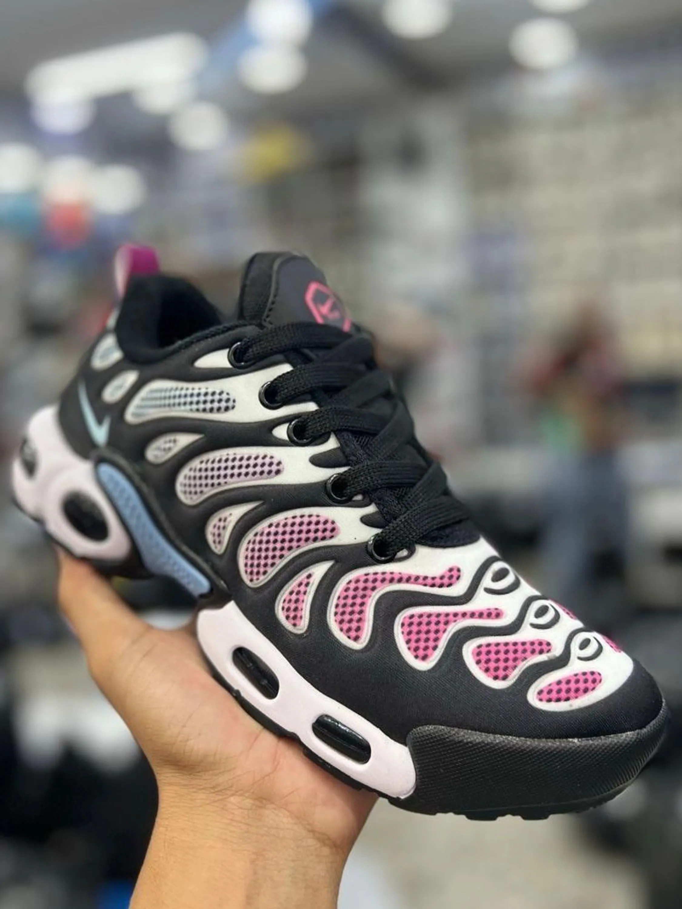 Tênis esportivo Nike feminino