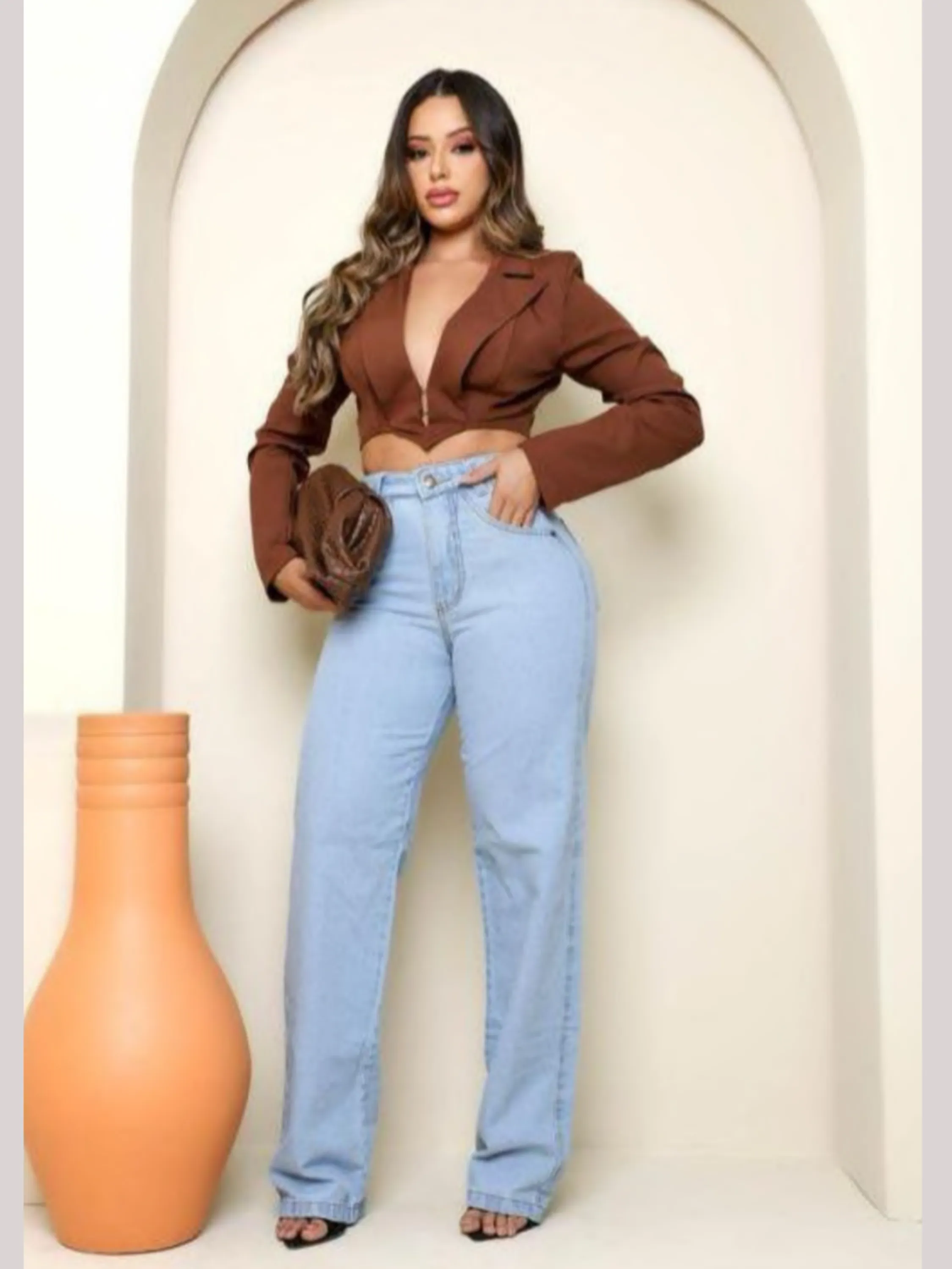 calça widleg jeans tonalidade clara