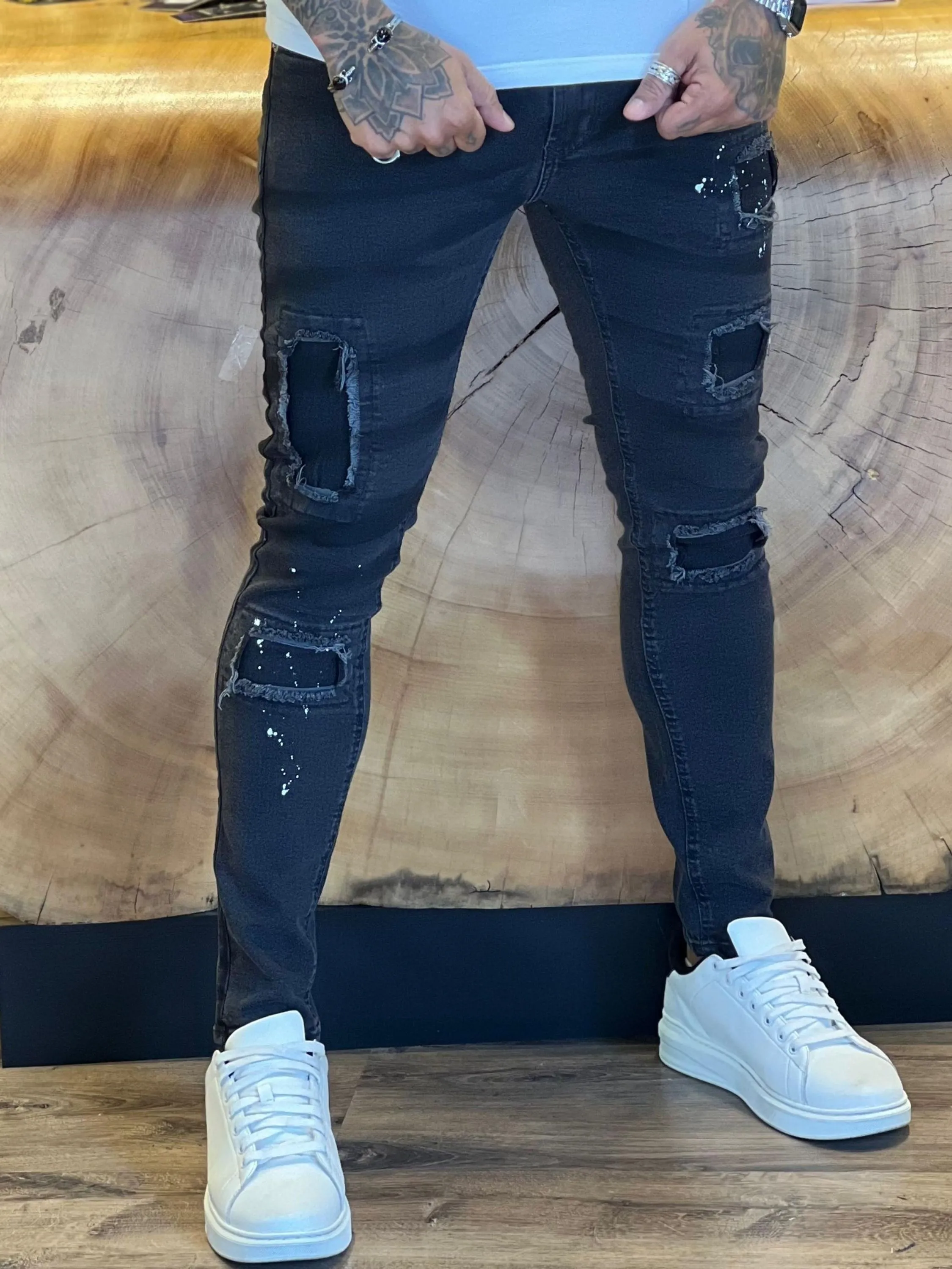 Calça Jeans Premium ,CityDenim diferenciada,destroyer alguns detalhes na peça, modelagem super skinny disponível ,  ,Jeans Premium de alta qualidade,nos tamanhos do 38 ao 48