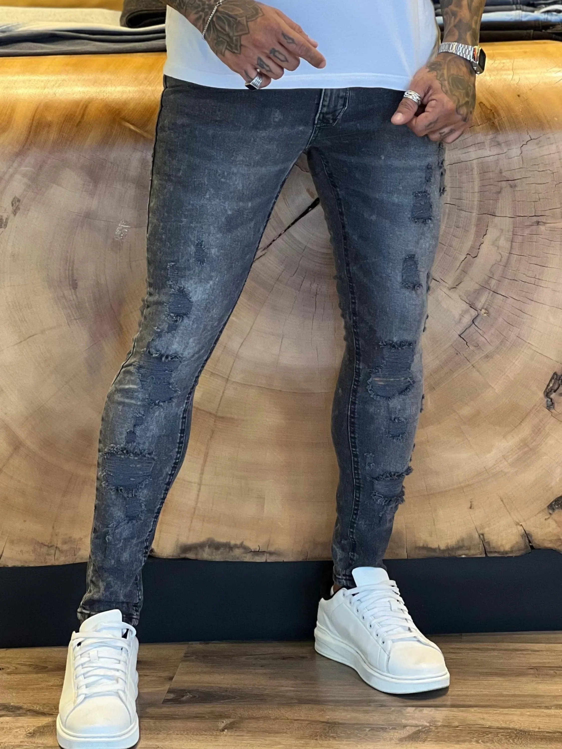 Calça Jeans CityDenim86 diferenciada,destroyer alguns detalhes na peça, modelagem super skinny disponível ,  ,Jeans Premium de alta qualidade,nos tamanhos do 38 ao 48