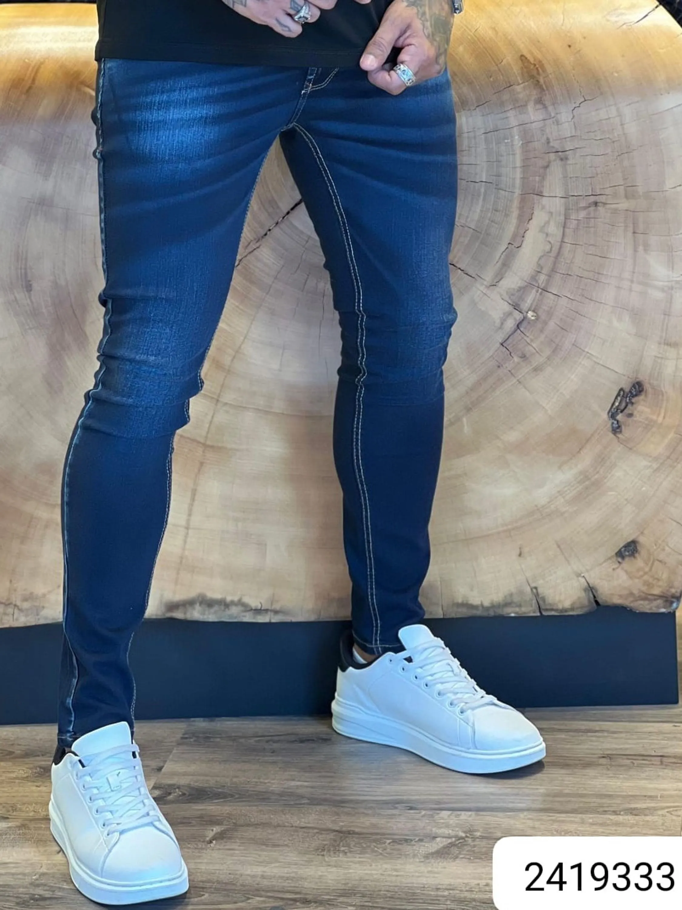 Calça Jeans Premium ,CityDenim diferenciada,destroyer alguns detalhes na peça, modelagem super skinny disponível ,  ,Jeans Premium de alta qualidade,nos tamanhos do 38 ao 48