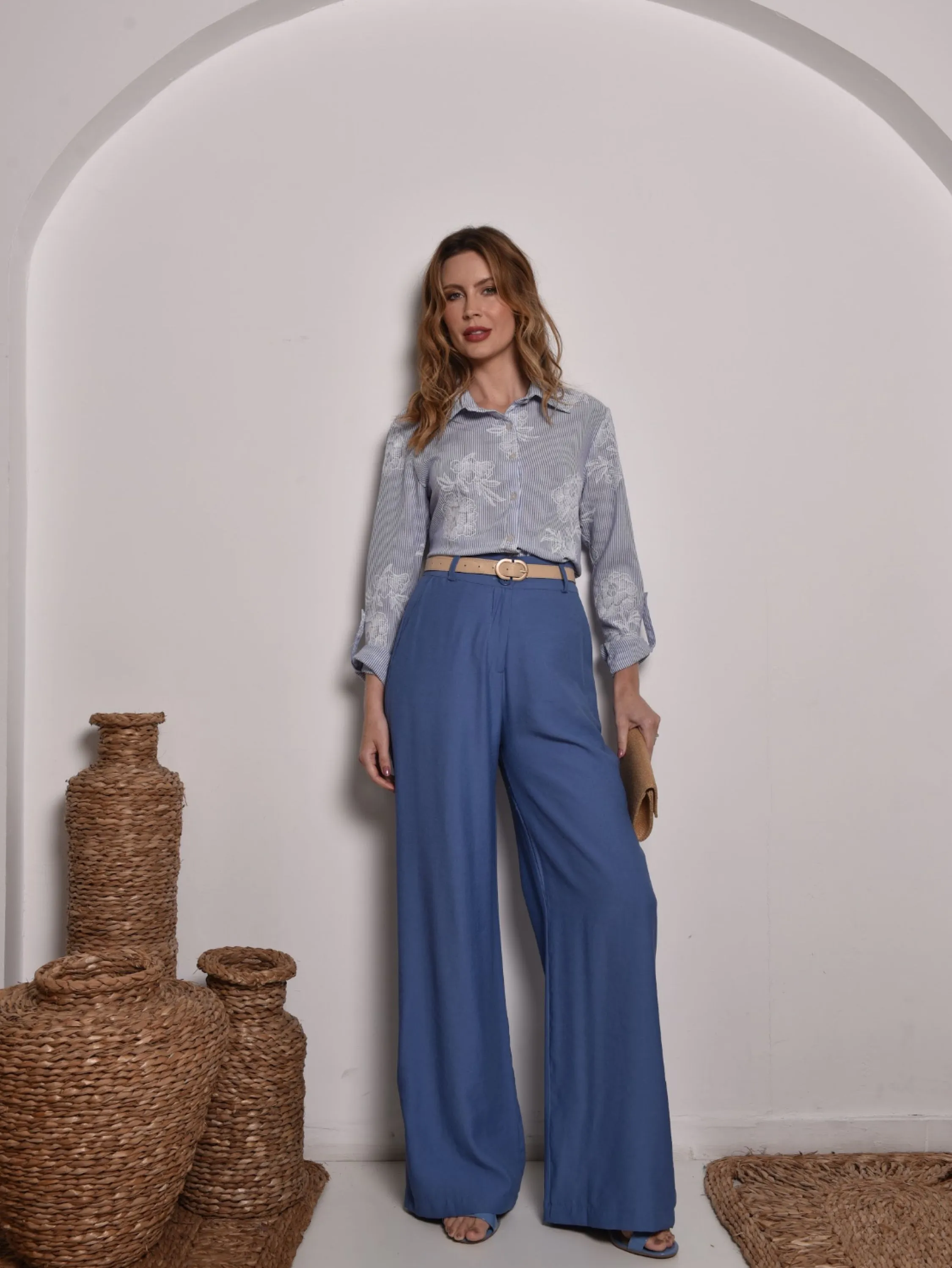 Camisa Cenarium cambraia listrado floral